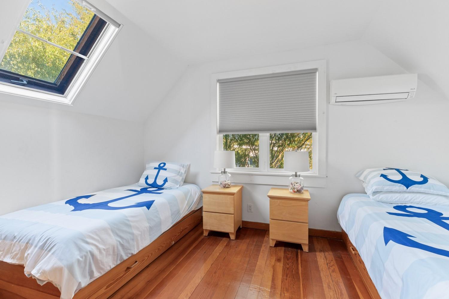 38 Homesite Avenue Seaview Seaview, NY 11770