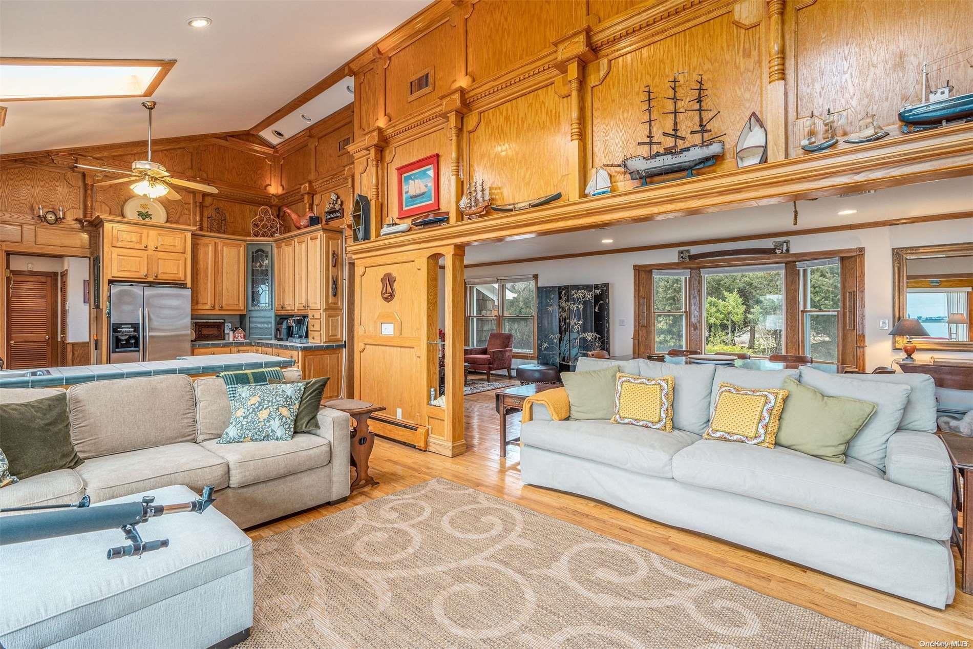 28 Koral Drive Southampton Southampton, NY 11968