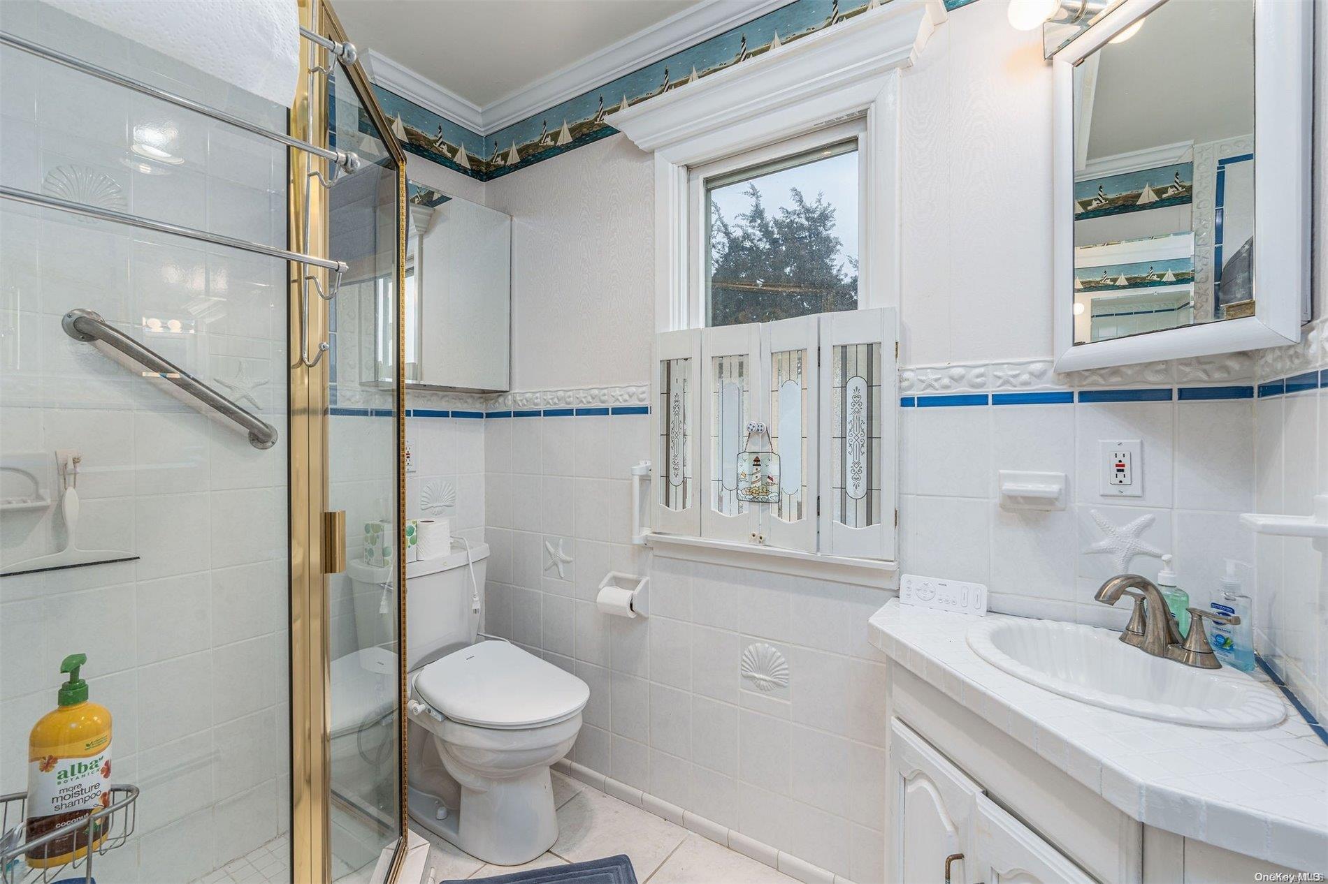 28 Koral Drive Southampton Southampton, NY 11968