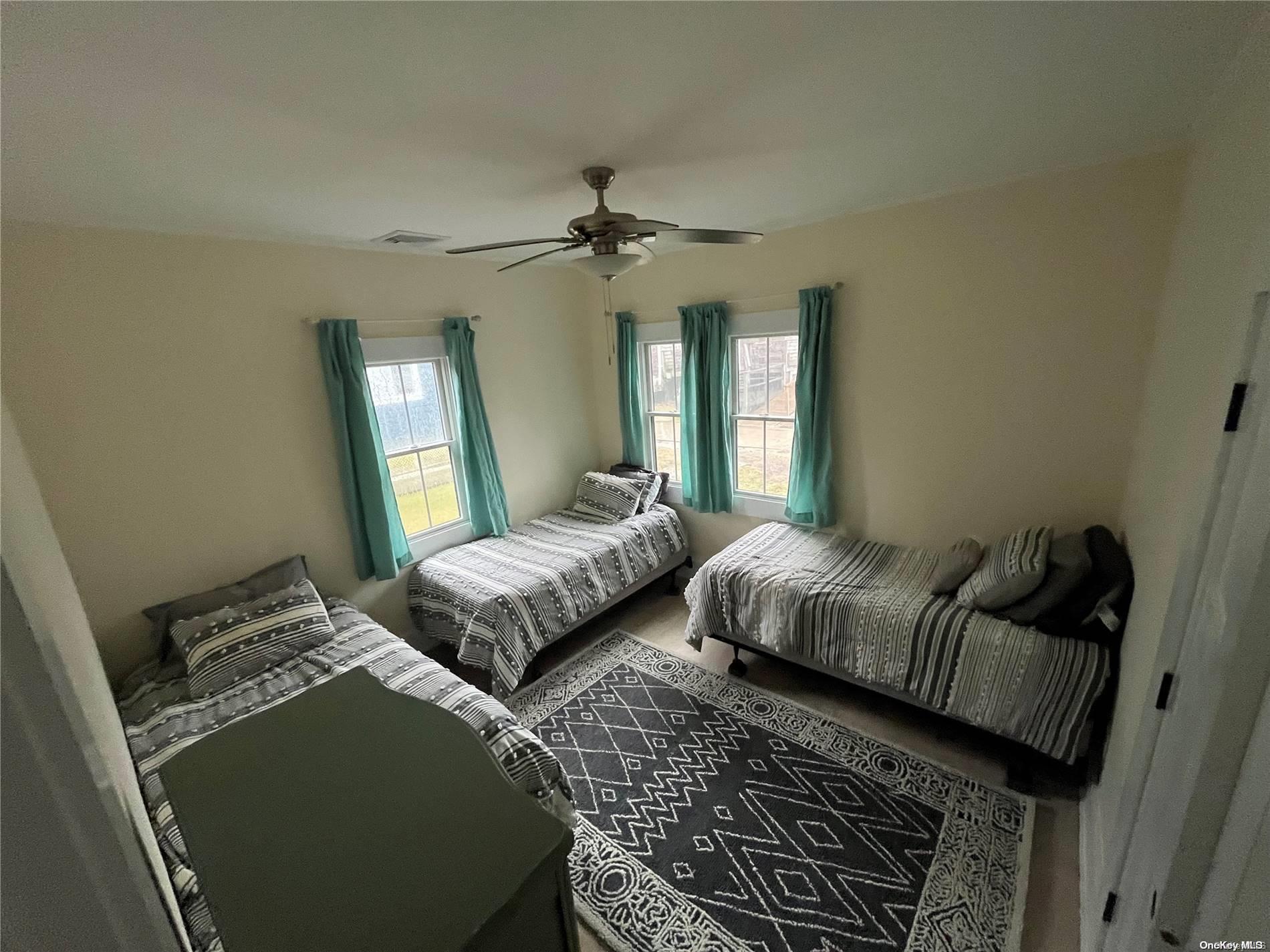 600 Bayberry Walk Ocean Beach Ocean Beach, NY 11770