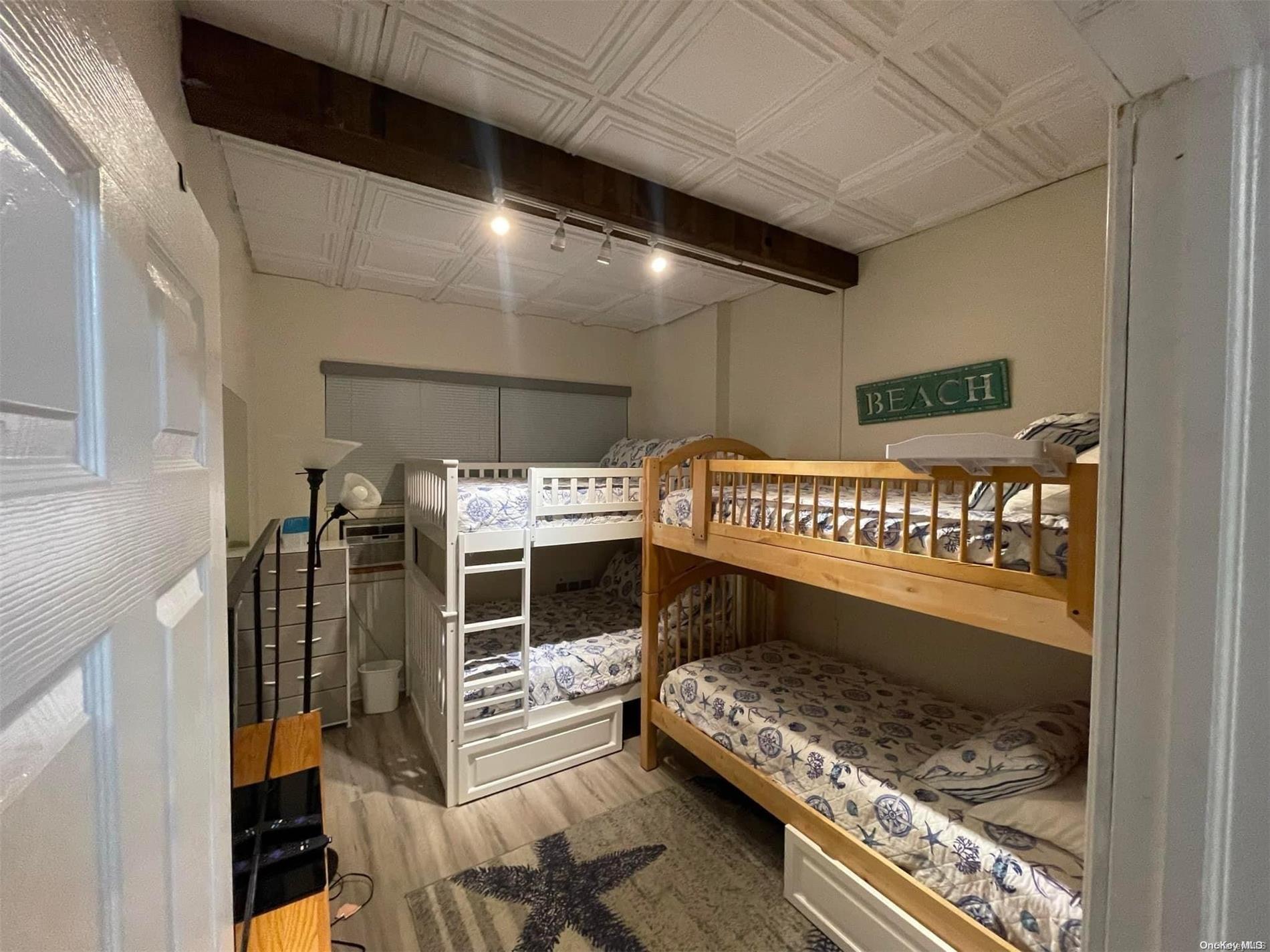 7 Dehnhoff Walk Ocean Beach Ocean Beach, NY 11770