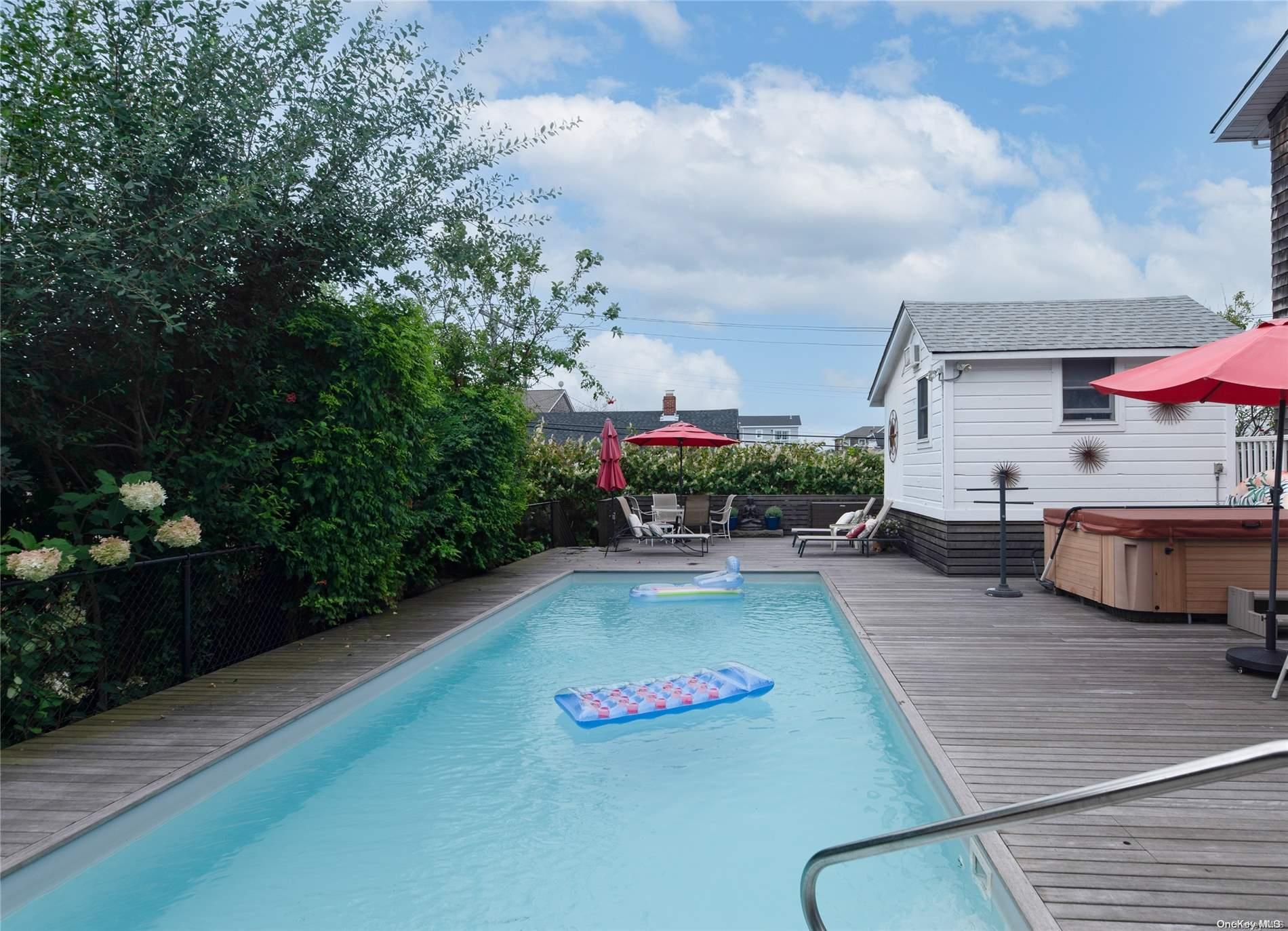 653 Ocean Breeze Ocean Beach Ocean Beach, NY 11770