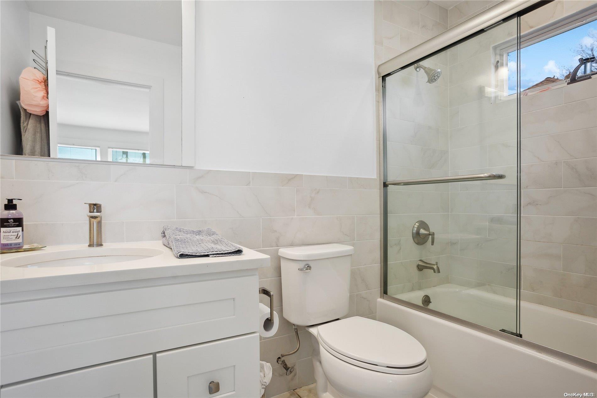 66 Library Avenue Southampton Southampton NY 11978