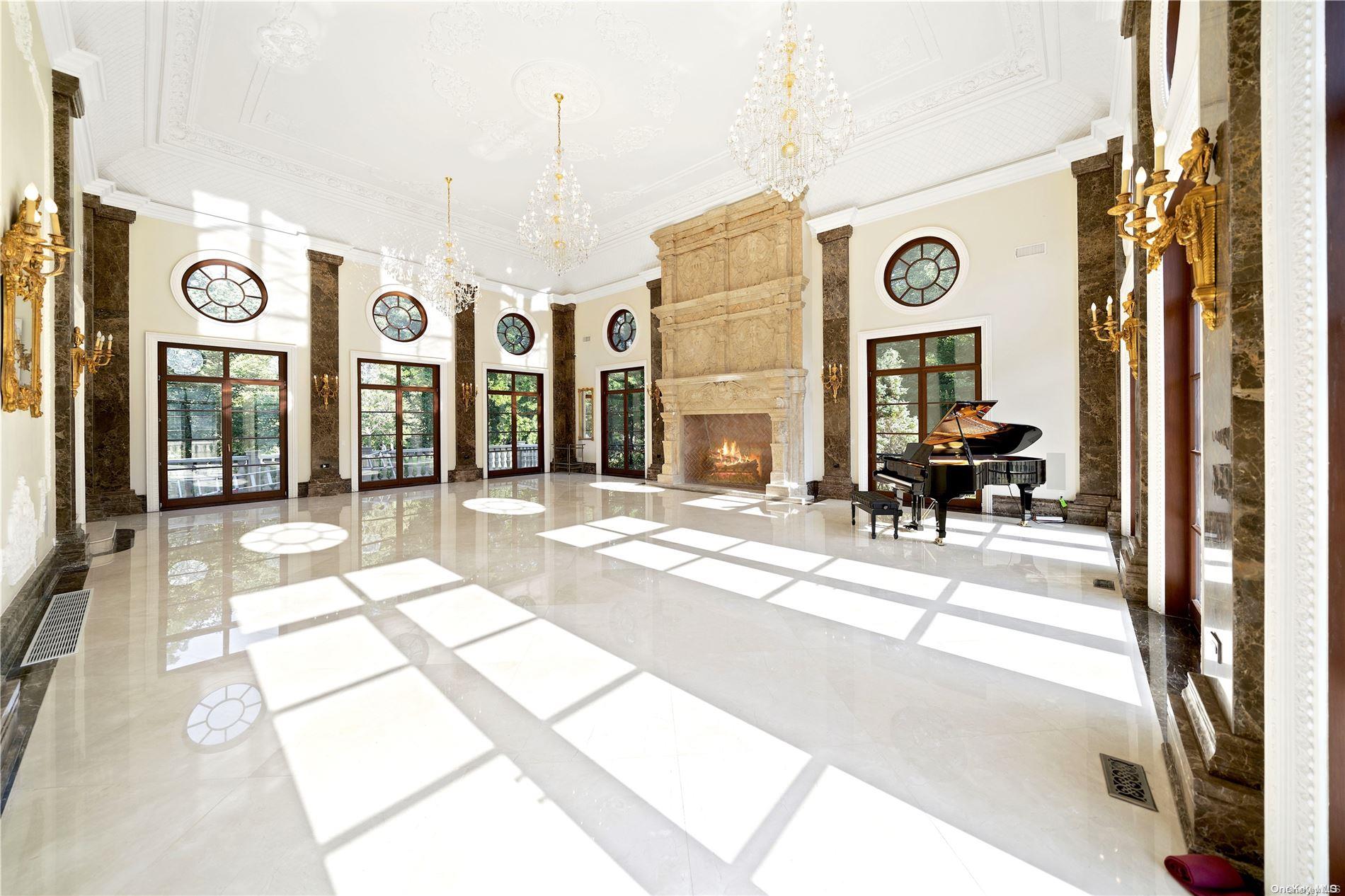 5 Longwood Road Sands Point Sands Point, NY 11050