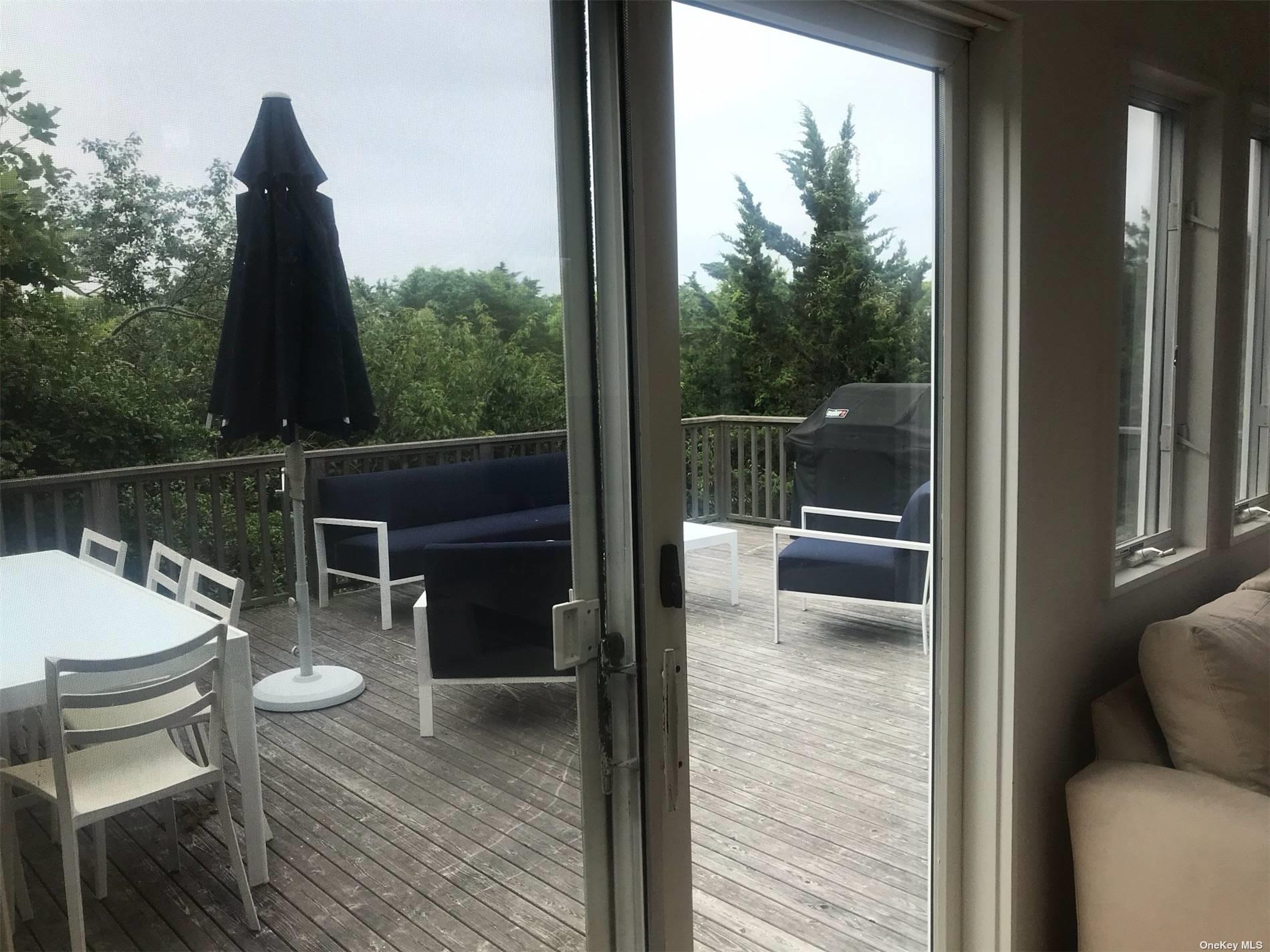 42 Evergreen Seaview Seaview, NY 11770