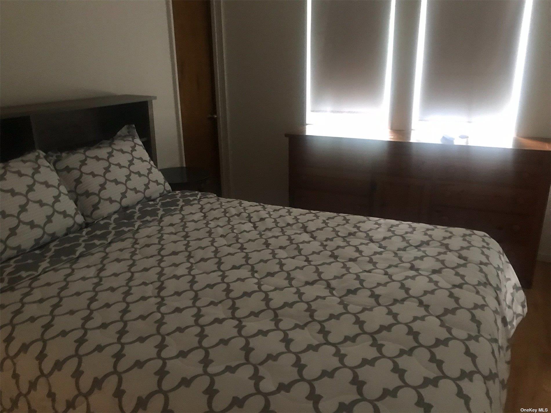 42 Evergreen Seaview Seaview, NY 11770