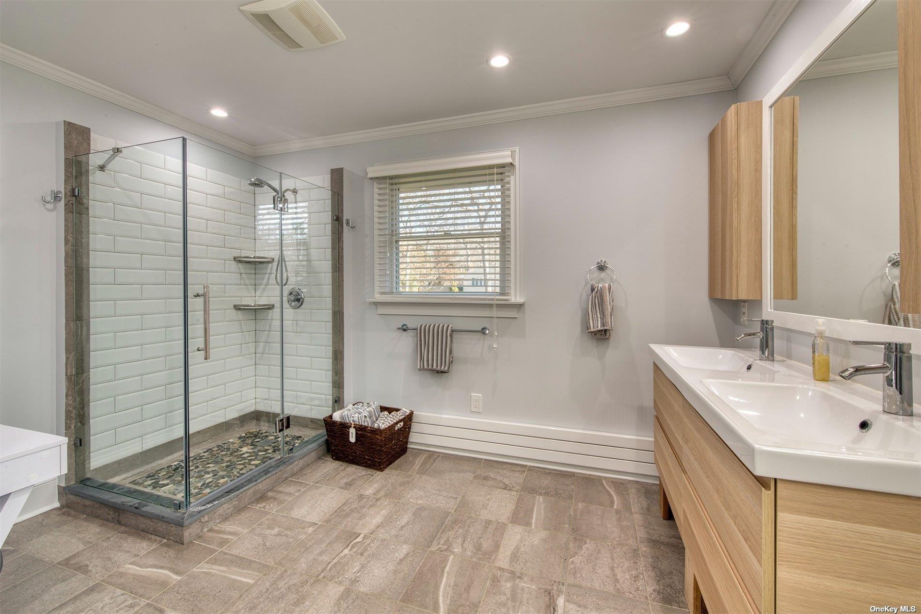 4 Landing Lane East Quogue East Quogue, NY 11942