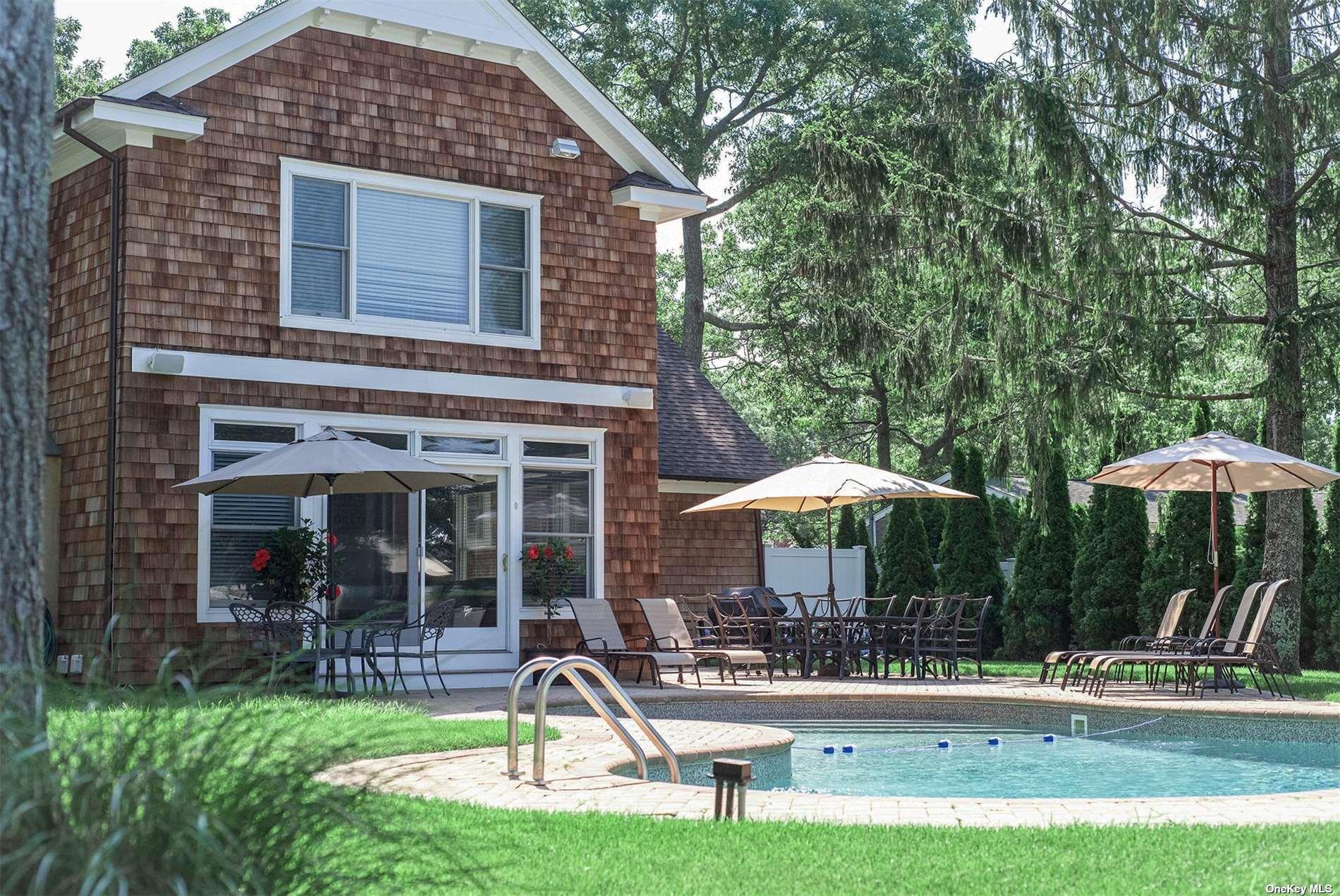 4 Landing Lane East Quogue East Quogue, NY 11942