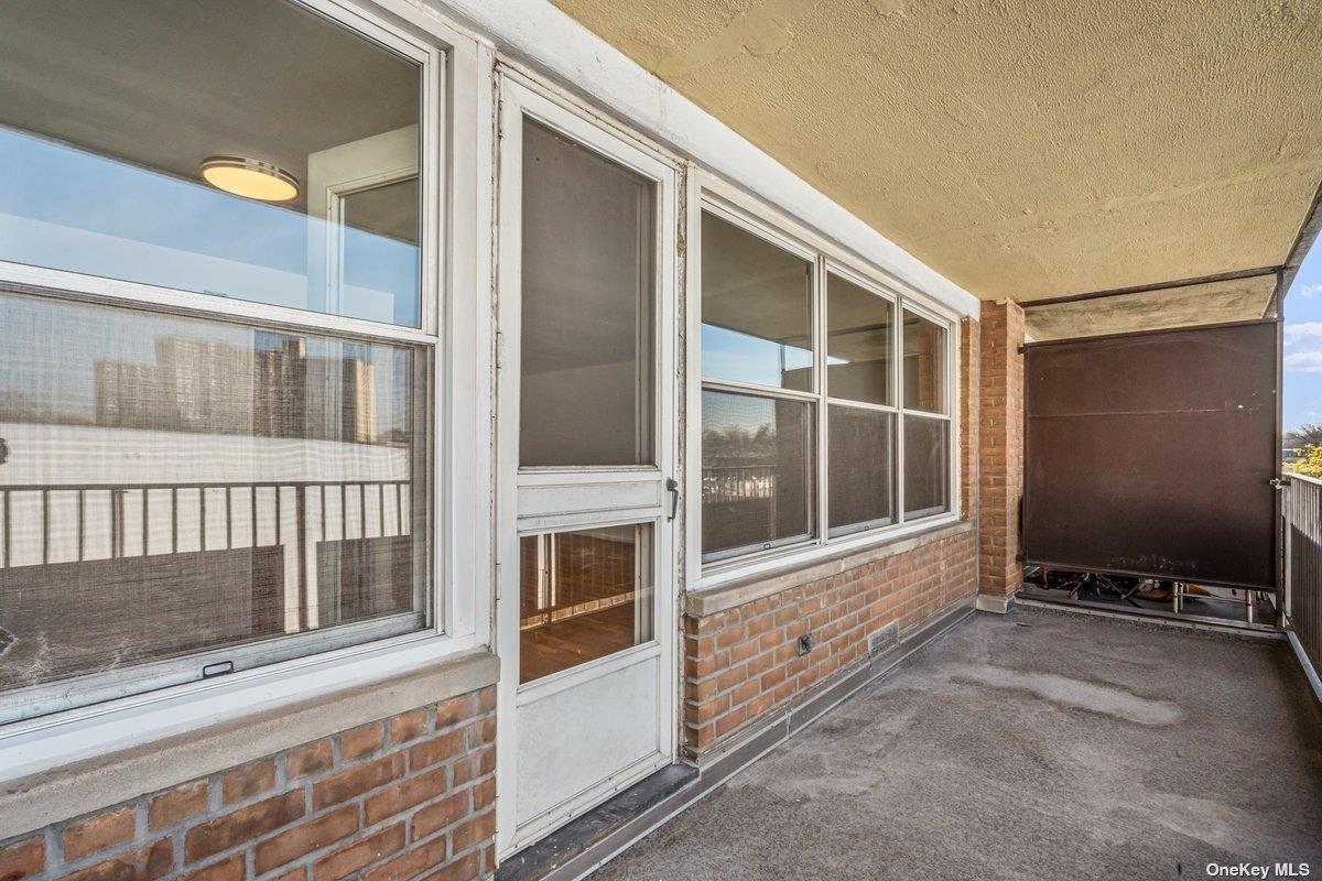 212-30 23rd Avenue 3-G Bayside Bayside, NY 11360