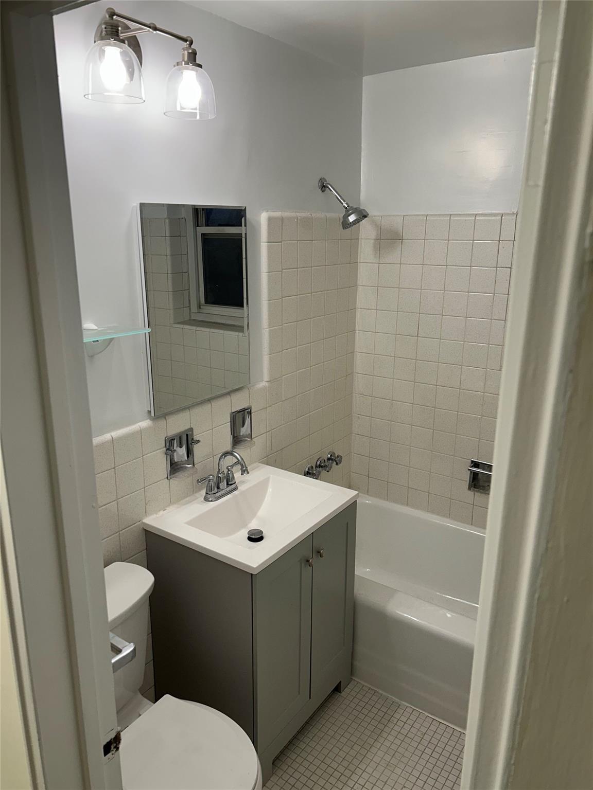 212-30 23rd Avenue 3-G Bayside Bayside, NY 11360