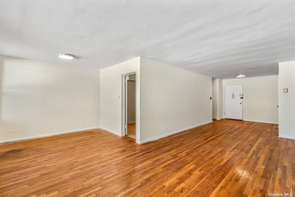 212-30 23rd Avenue 3-G Bayside Bayside, NY 11360