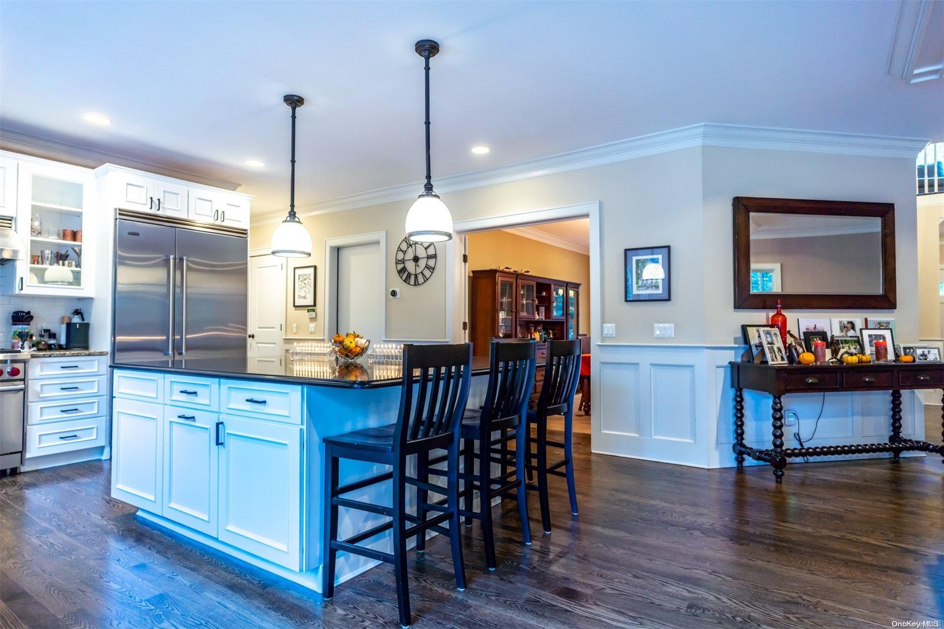 11 Cowhill Lane Wainscott Wainscott, NY 11975