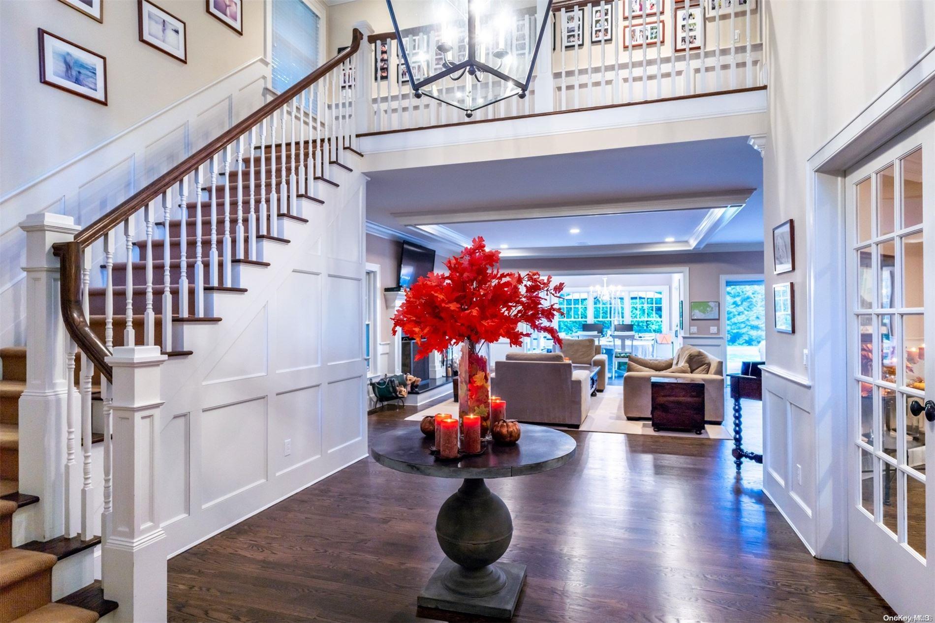 11 Cowhill Lane Wainscott Wainscott, NY 11975