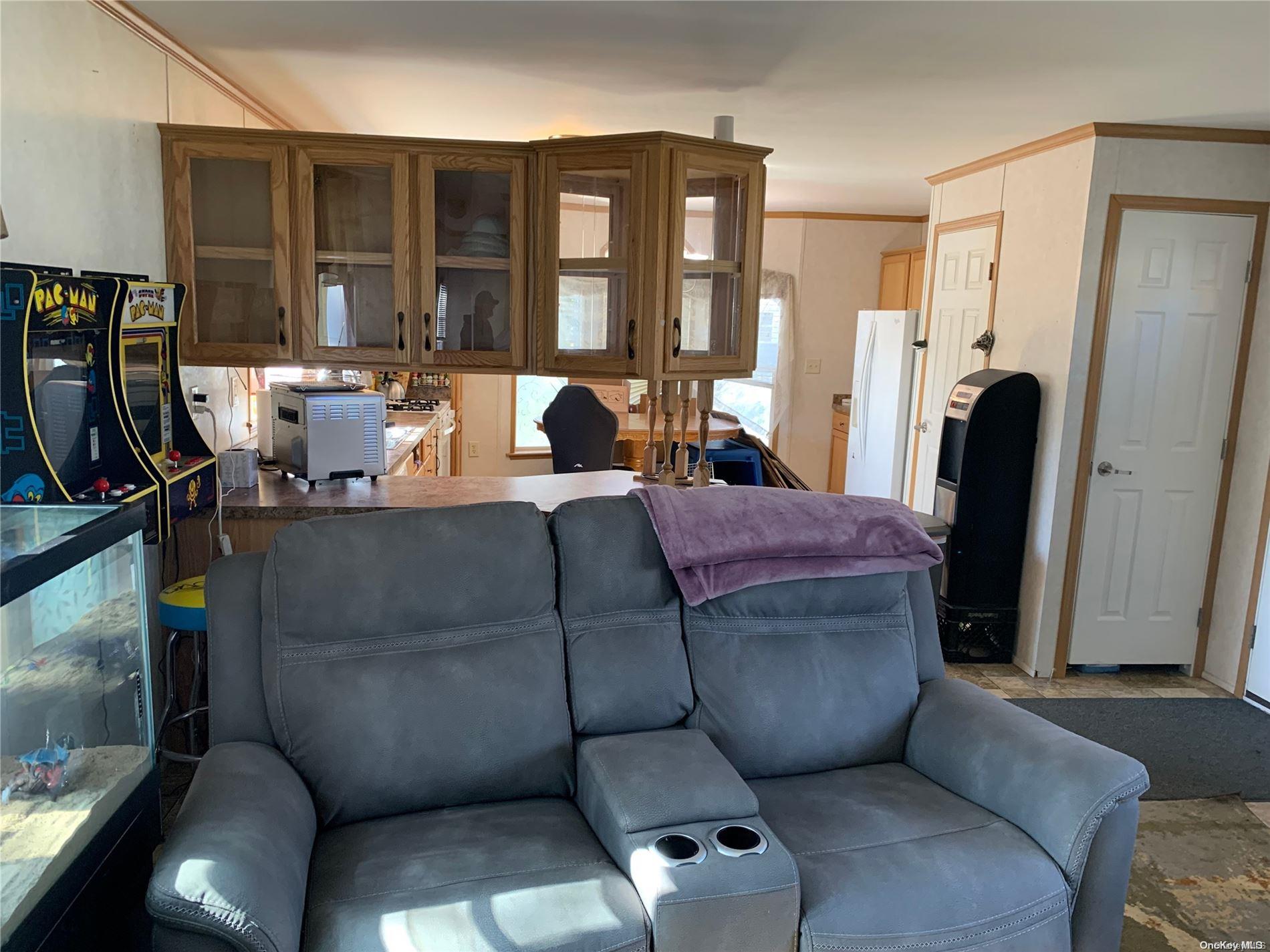 31 Palm Drive East Quogue East Quogue, NY 11942