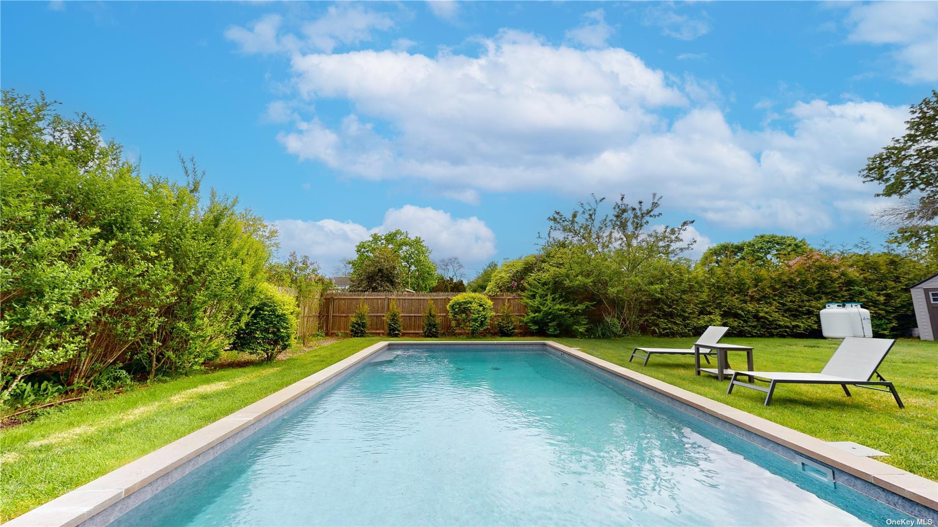 6 West End Avenue East Quogue East Quogue, NY 11942