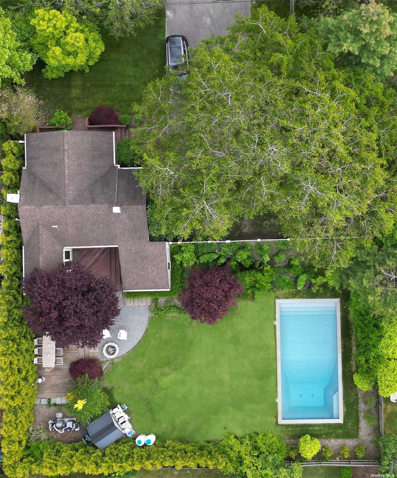 6 West End Avenue East Quogue East Quogue, NY 11942