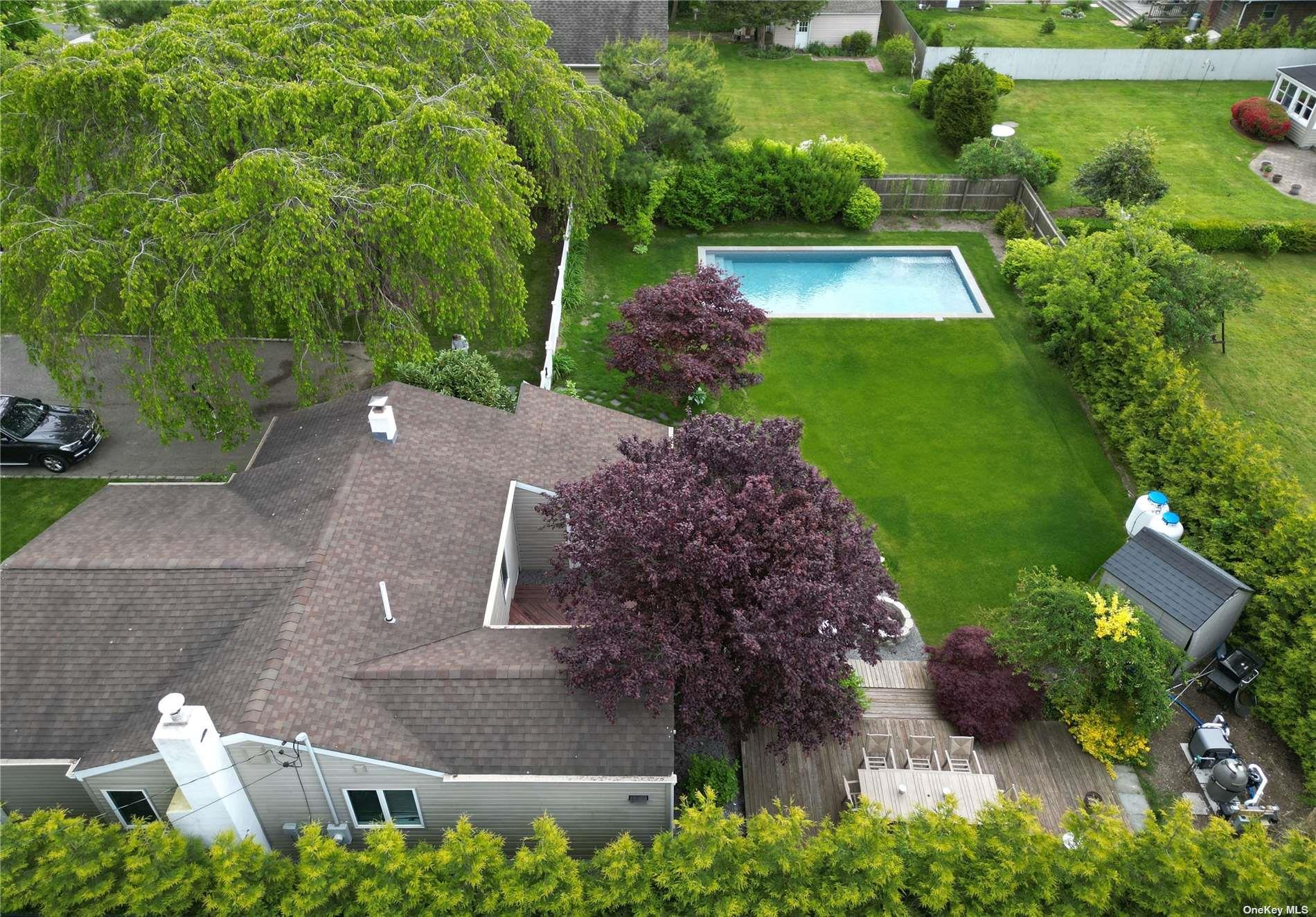 6 West End Avenue East Quogue East Quogue, NY 11942