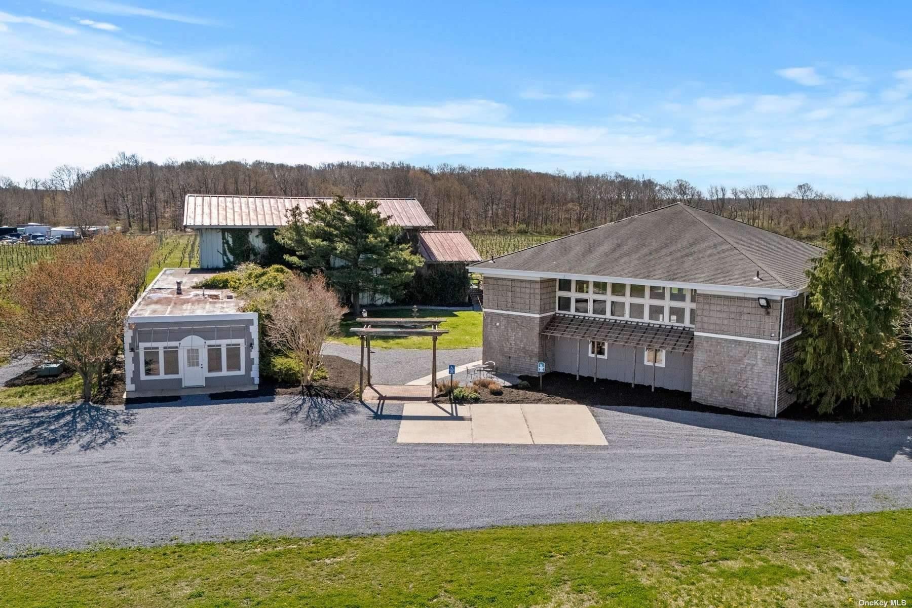 18910 Middle Road Cutchogue Cutchogue, NY 11935