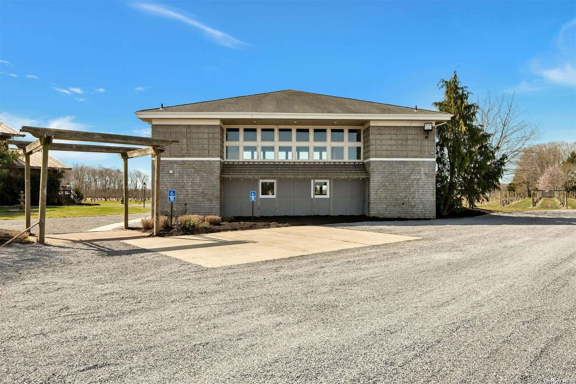 18910 Middle Road Cutchogue Cutchogue, NY 11935