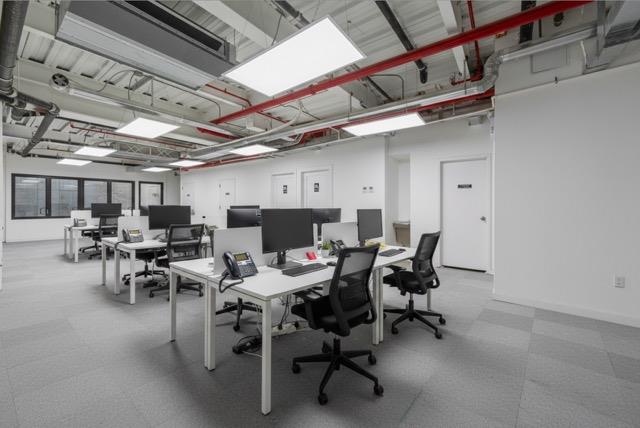 32-24 Steinway Street Astoria Astoria, NY 11103