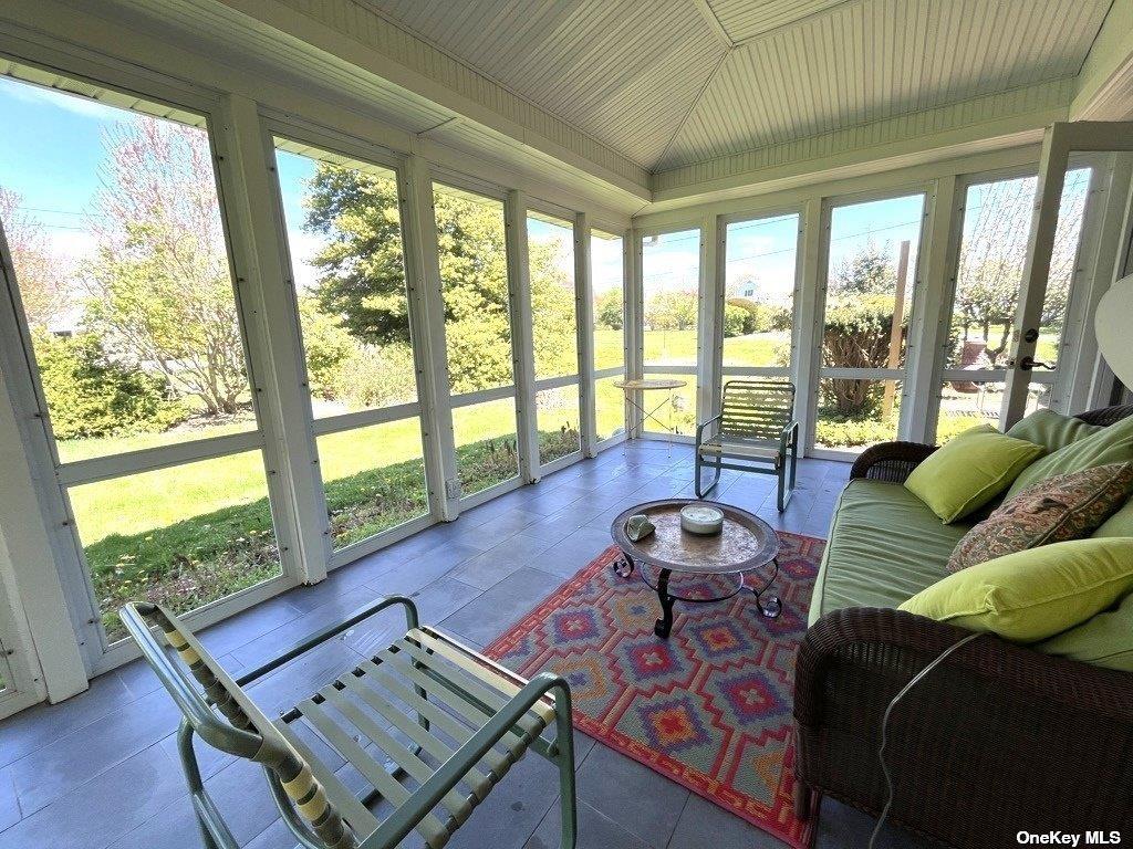 400 Hill Road Southold Southold NY 11971