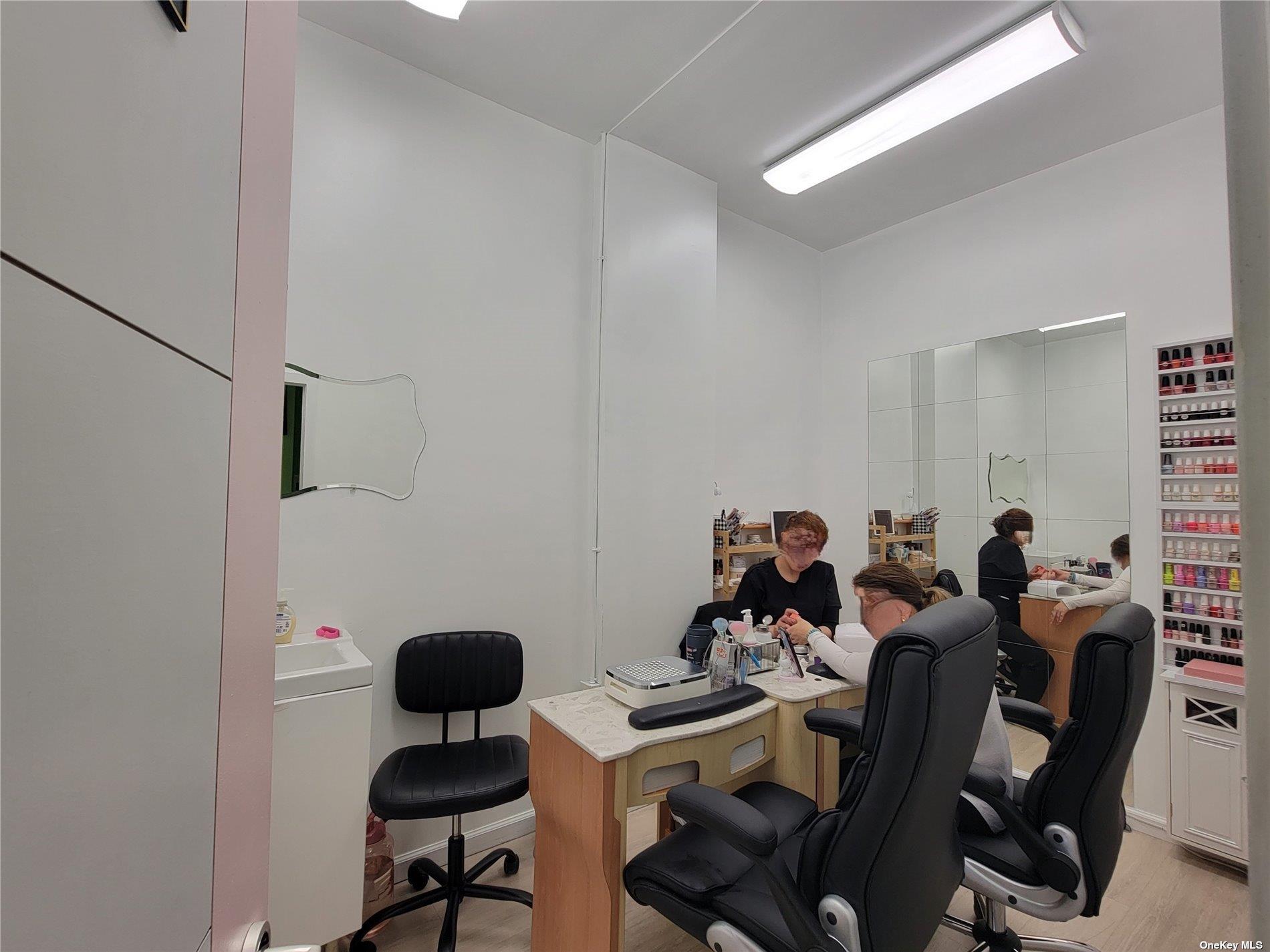 161-07 Northern Boulevard Flushing Flushing, NY 11358