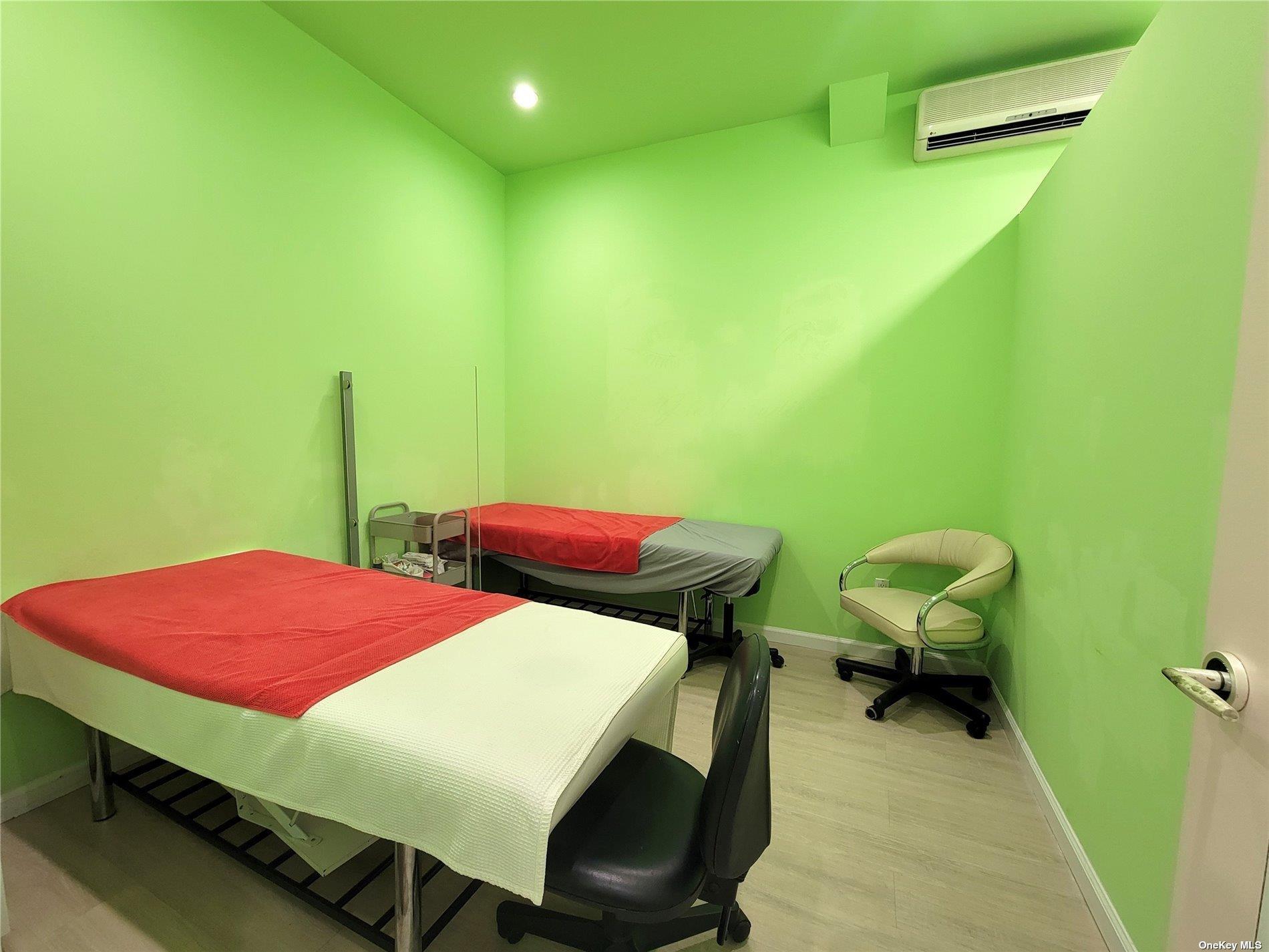 161-07 Northern Boulevard Flushing Flushing, NY 11358