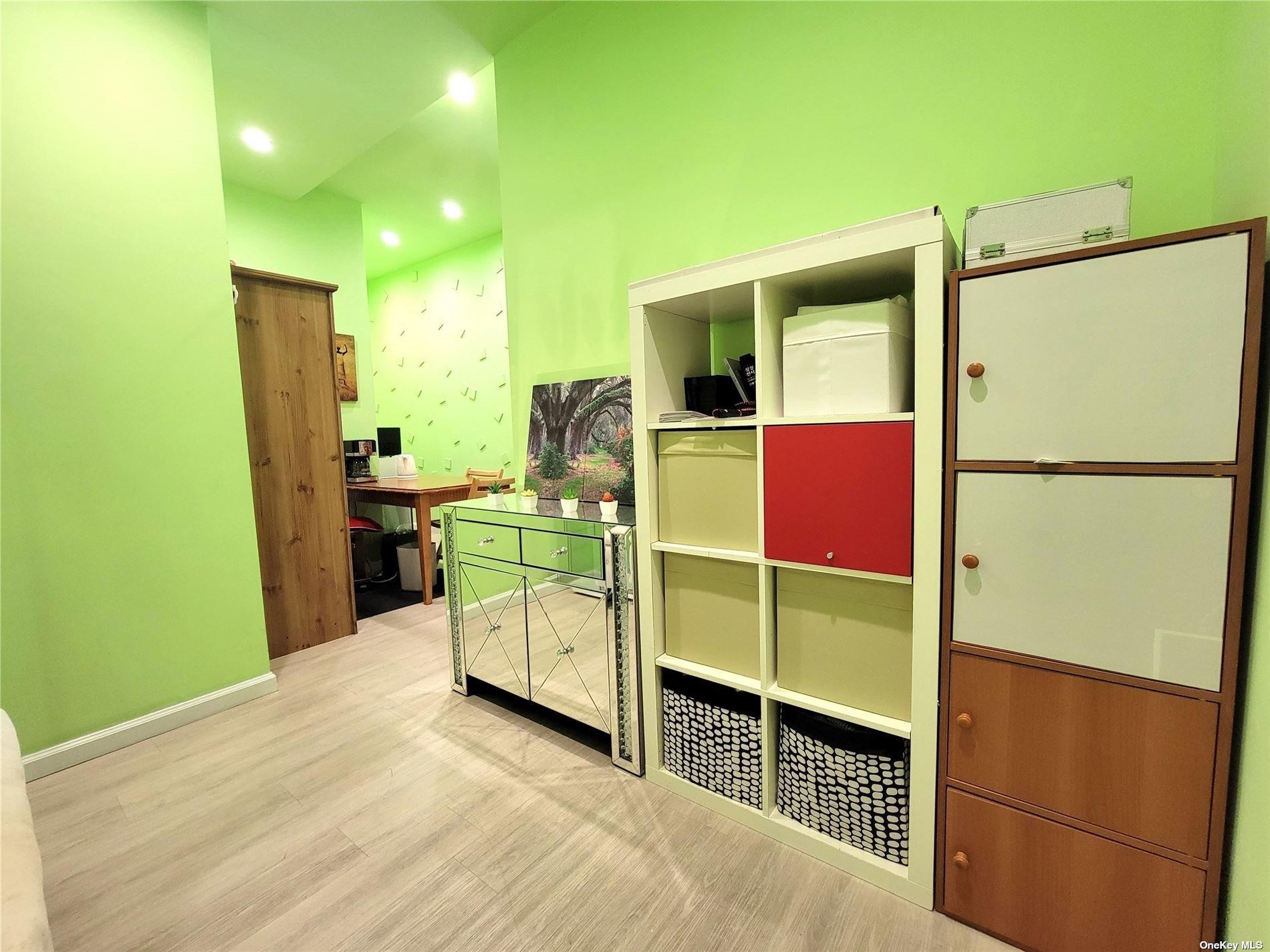 161-07 Northern Boulevard Flushing Flushing, NY 11358