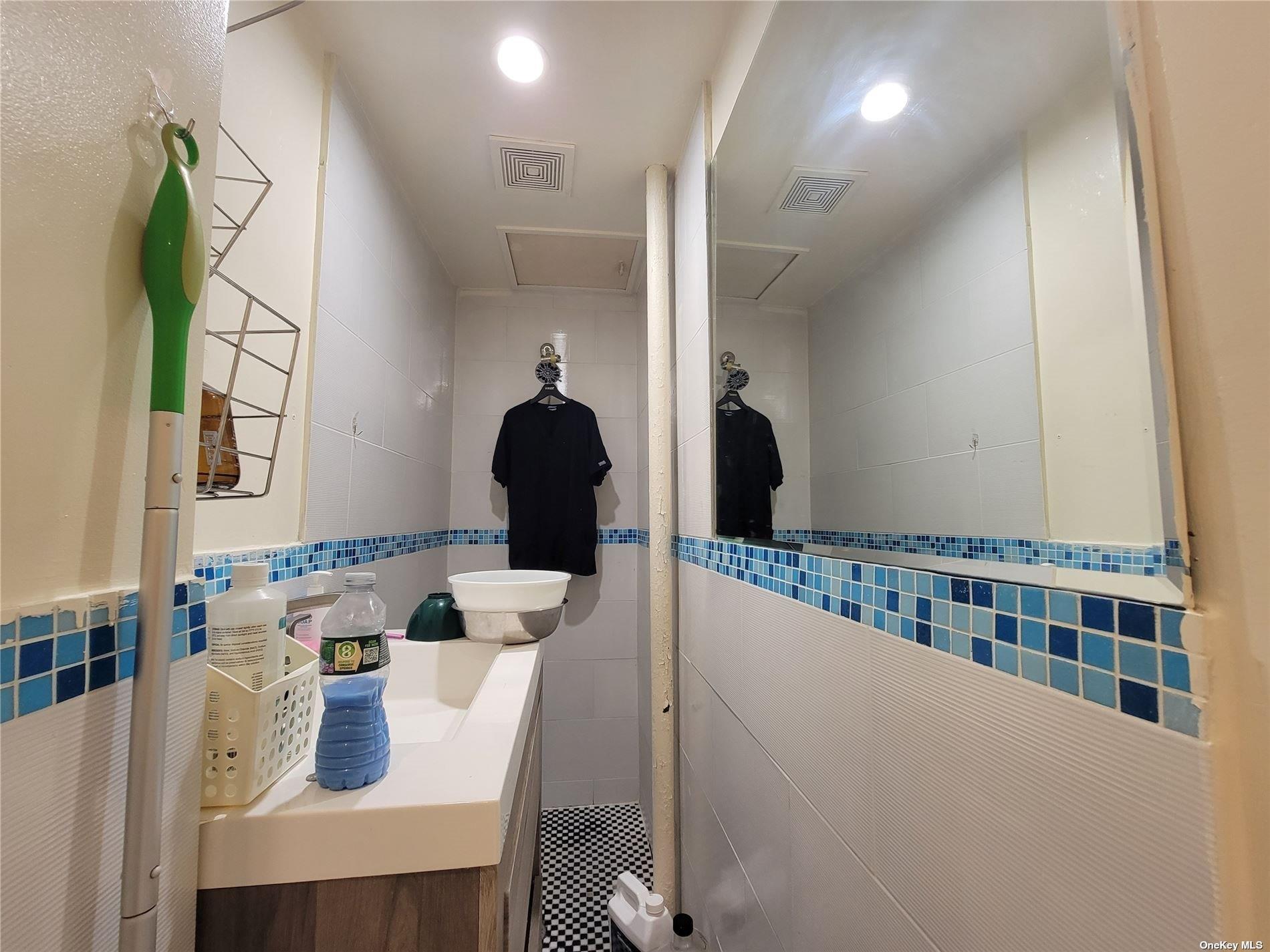 161-07 Northern Boulevard Flushing Flushing, NY 11358