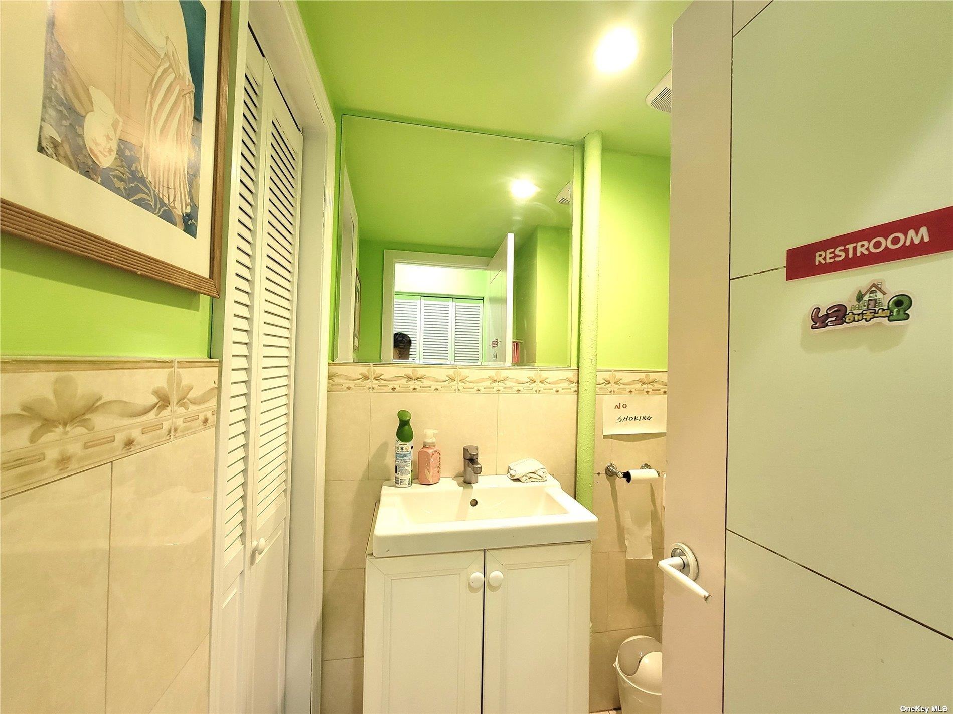 161-07 Northern Boulevard Flushing Flushing, NY 11358