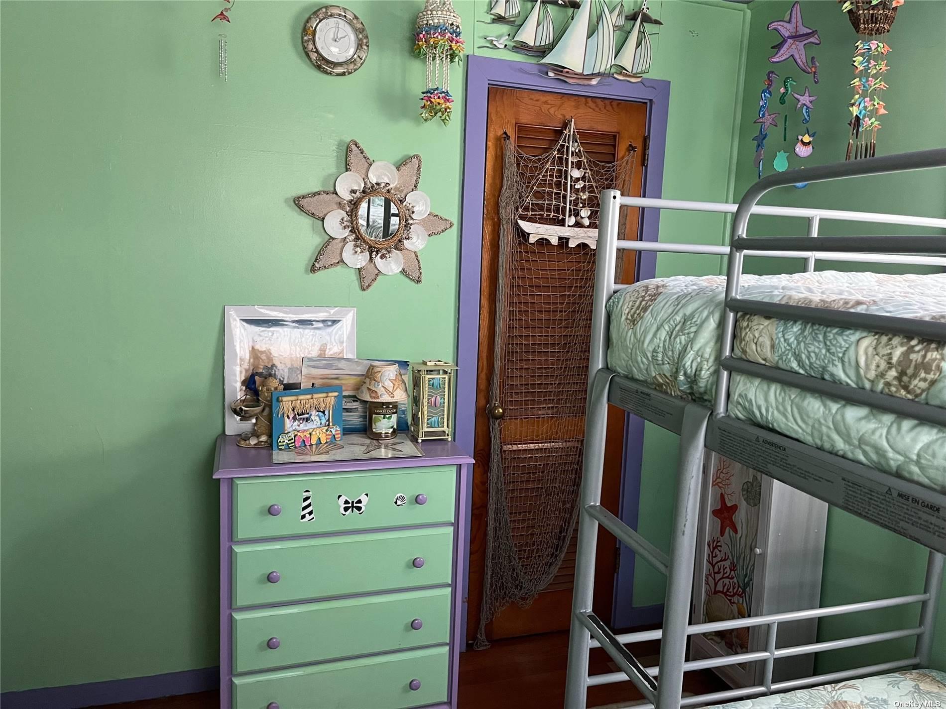 4 Surfview Walk Seaview Seaview, NY 11770