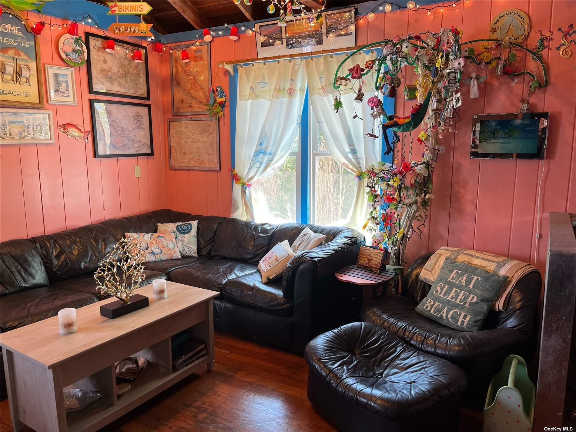 4 Surfview Walk Seaview Seaview, NY 11770