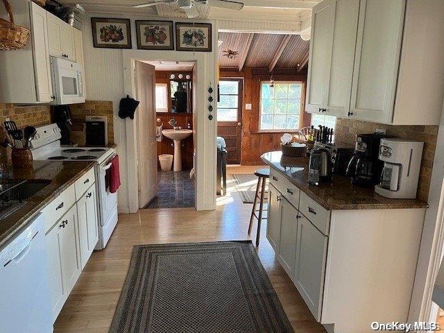 898 Evergreen Walk Ocean Beach Ocean Beach, NY 11770