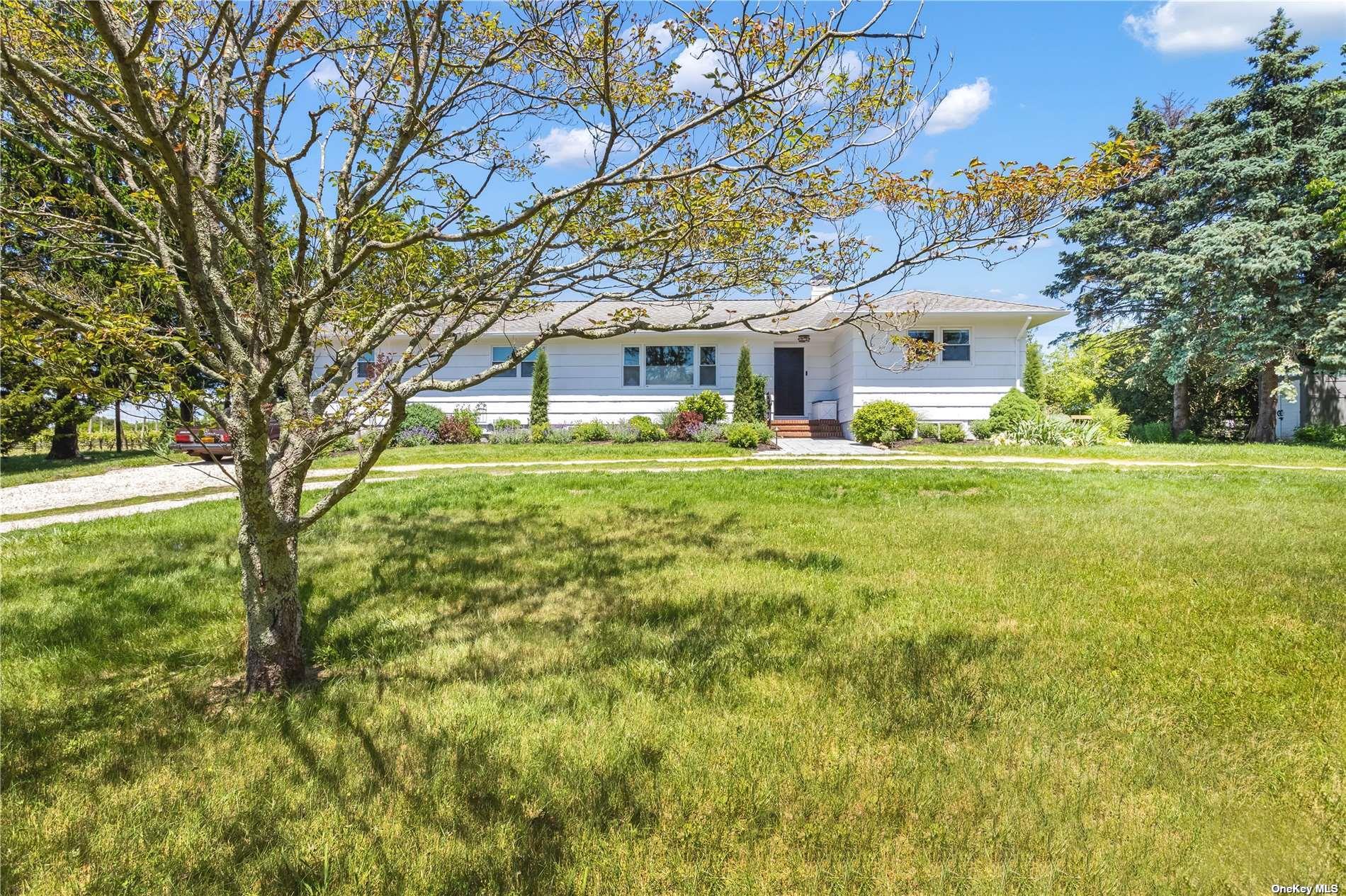 1100 Alvahs Lane Cutchogue Cutchogue NY 11935