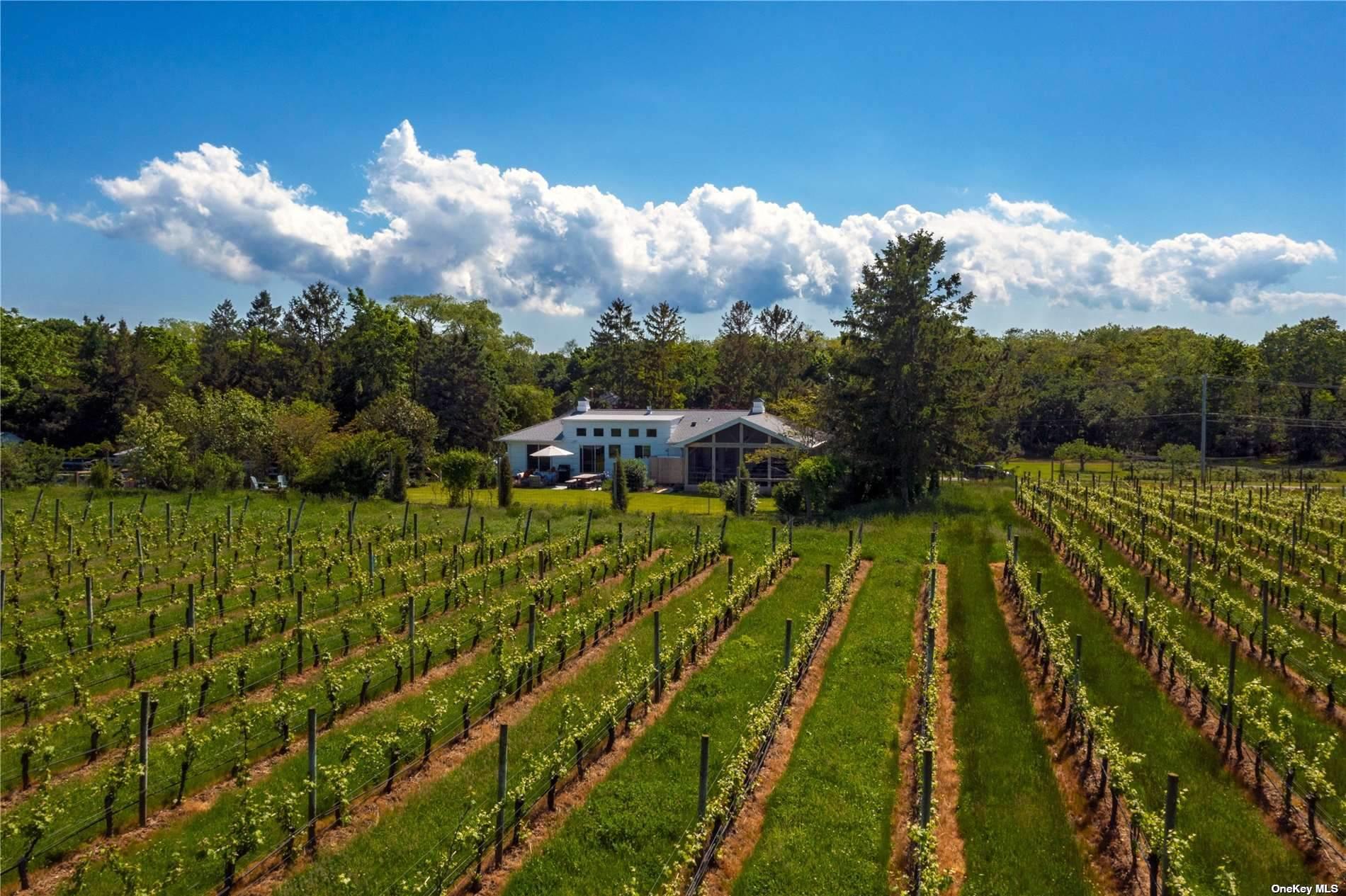 1100 Alvahs Lane Cutchogue Cutchogue NY 11935