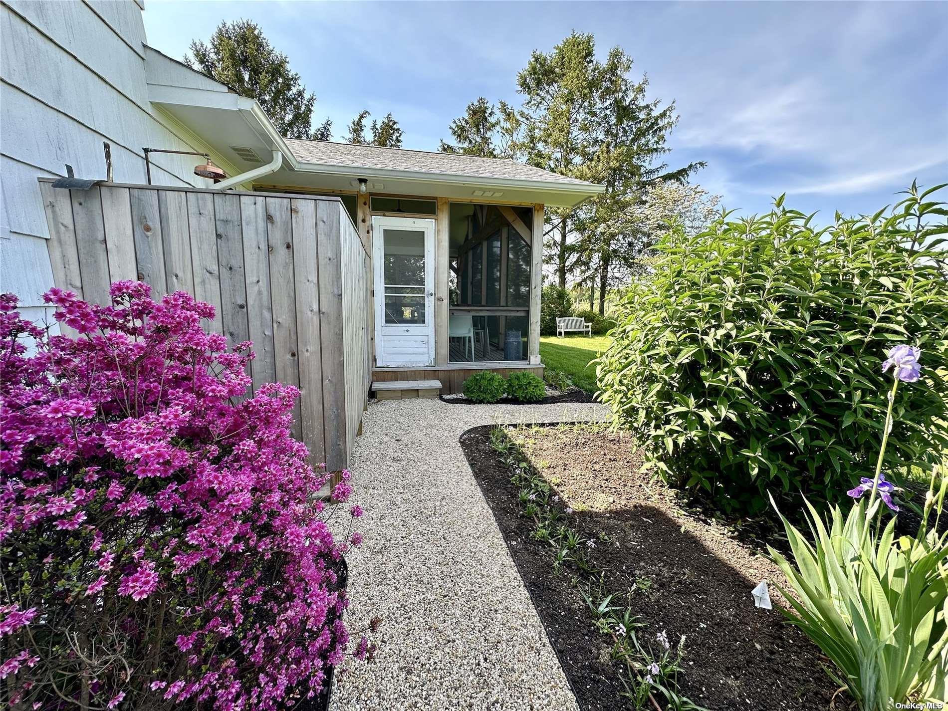 1100 Alvahs Lane Cutchogue Cutchogue NY 11935