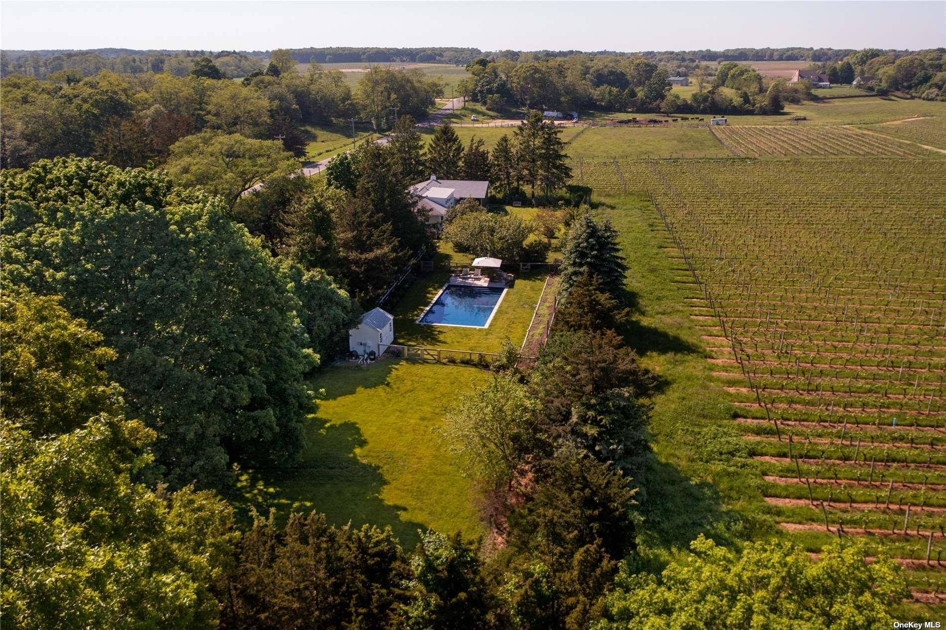 1100 Alvahs Lane Cutchogue Cutchogue NY 11935