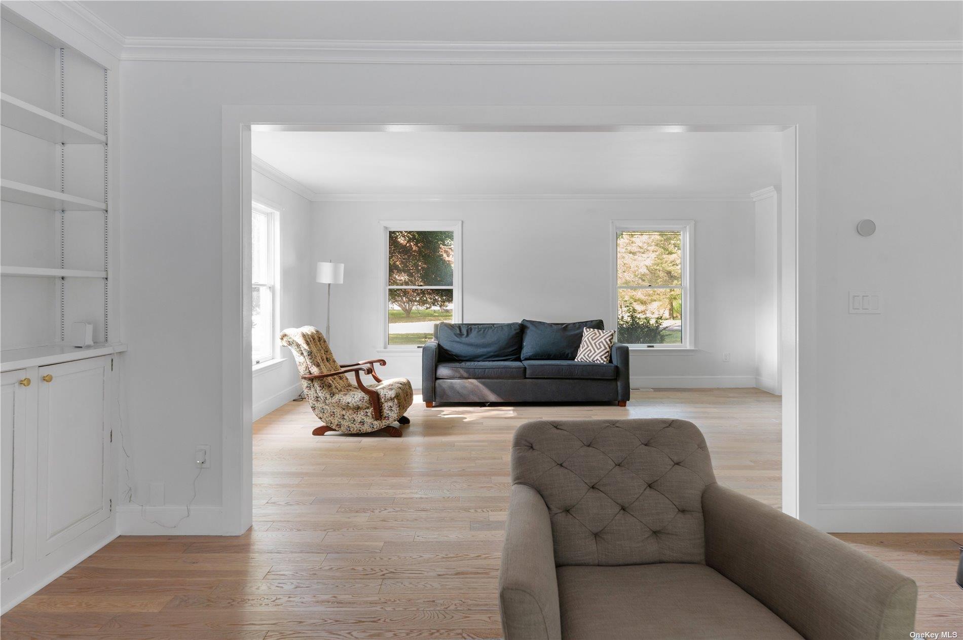 870 Stars Road East Marion East Marion, NY 11939