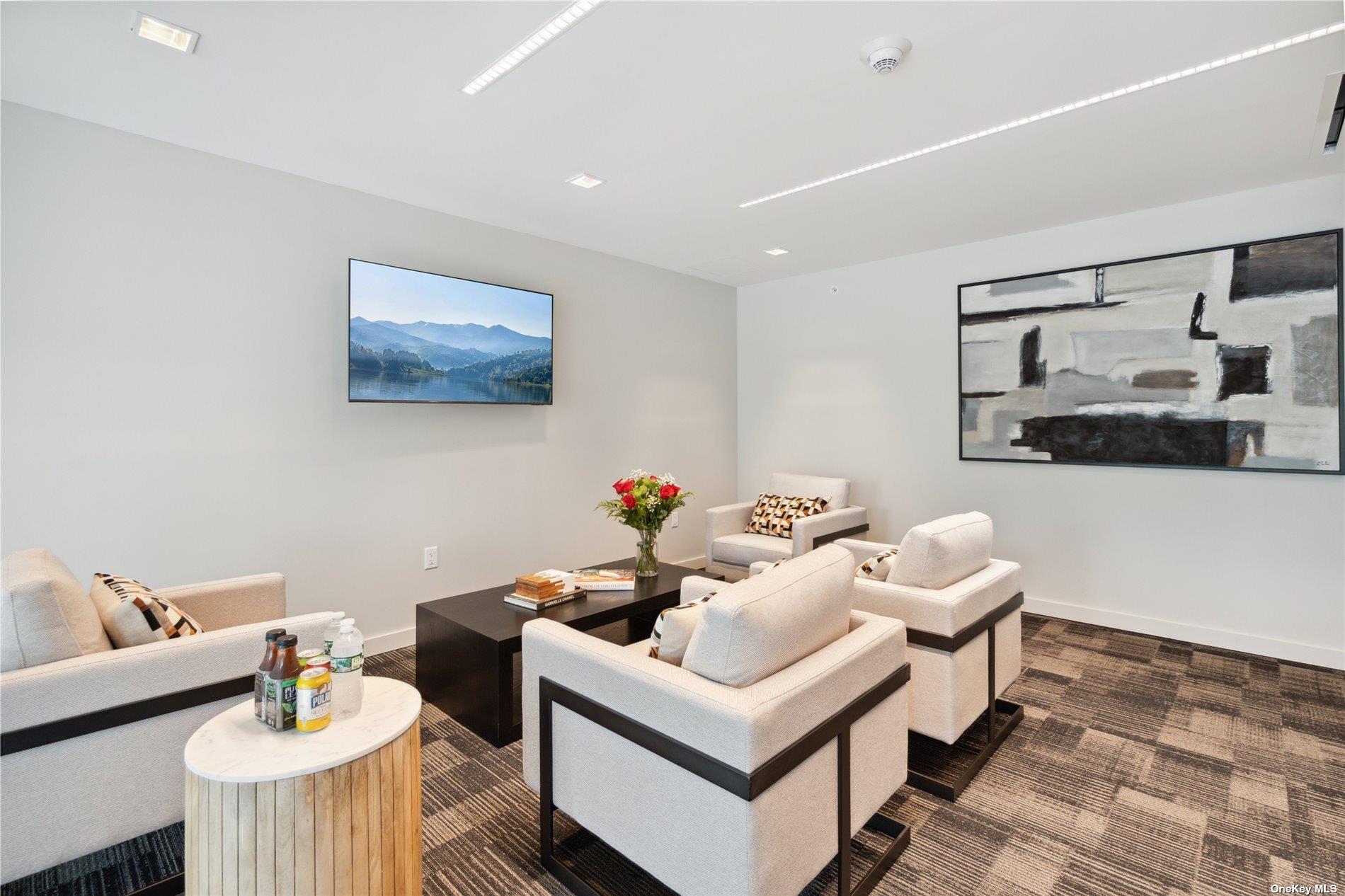 218 Middle Neck Road 201 Great Neck Great Neck, NY 11021