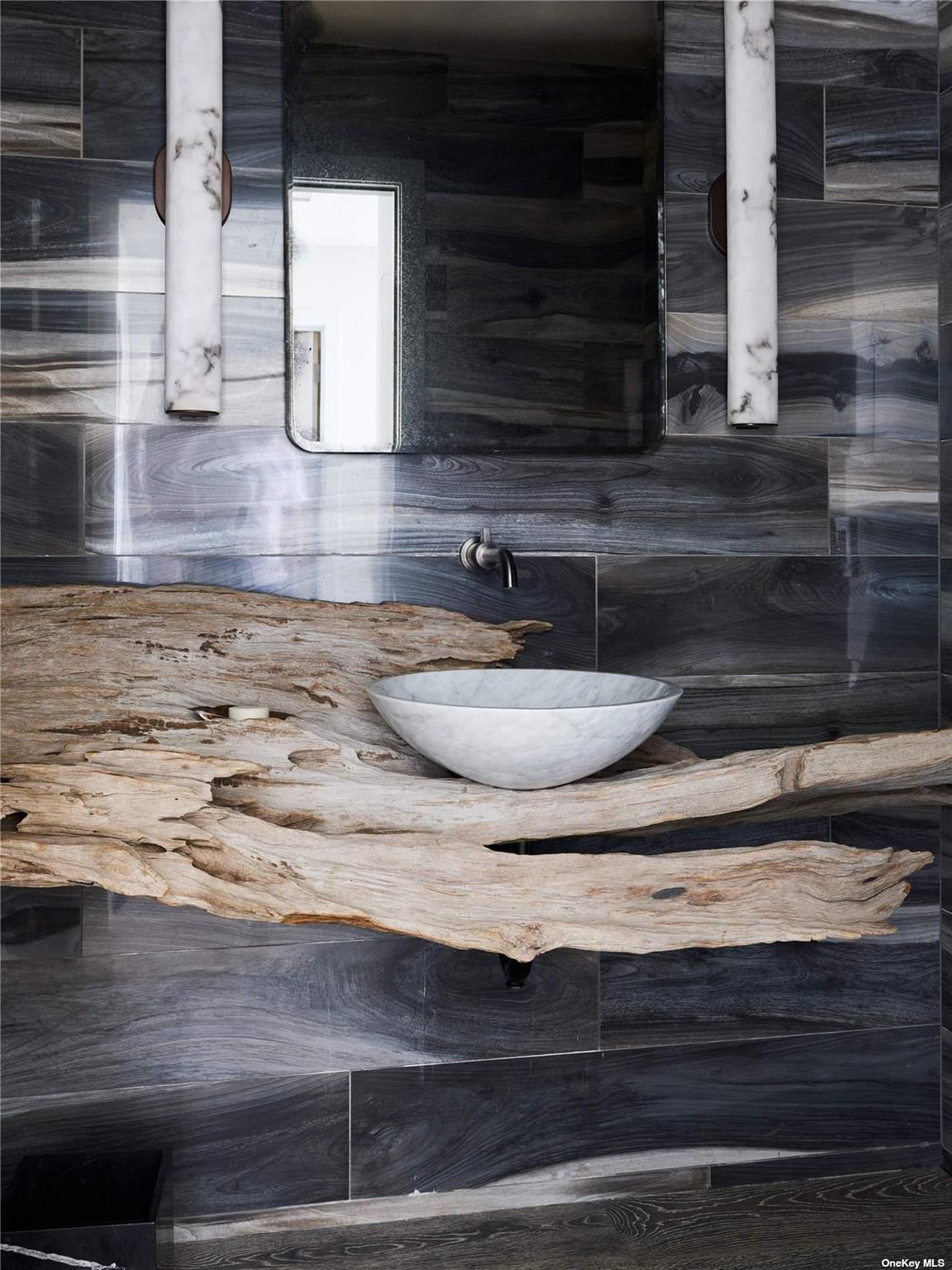 27840 Main Road Orient Orient NY 11957