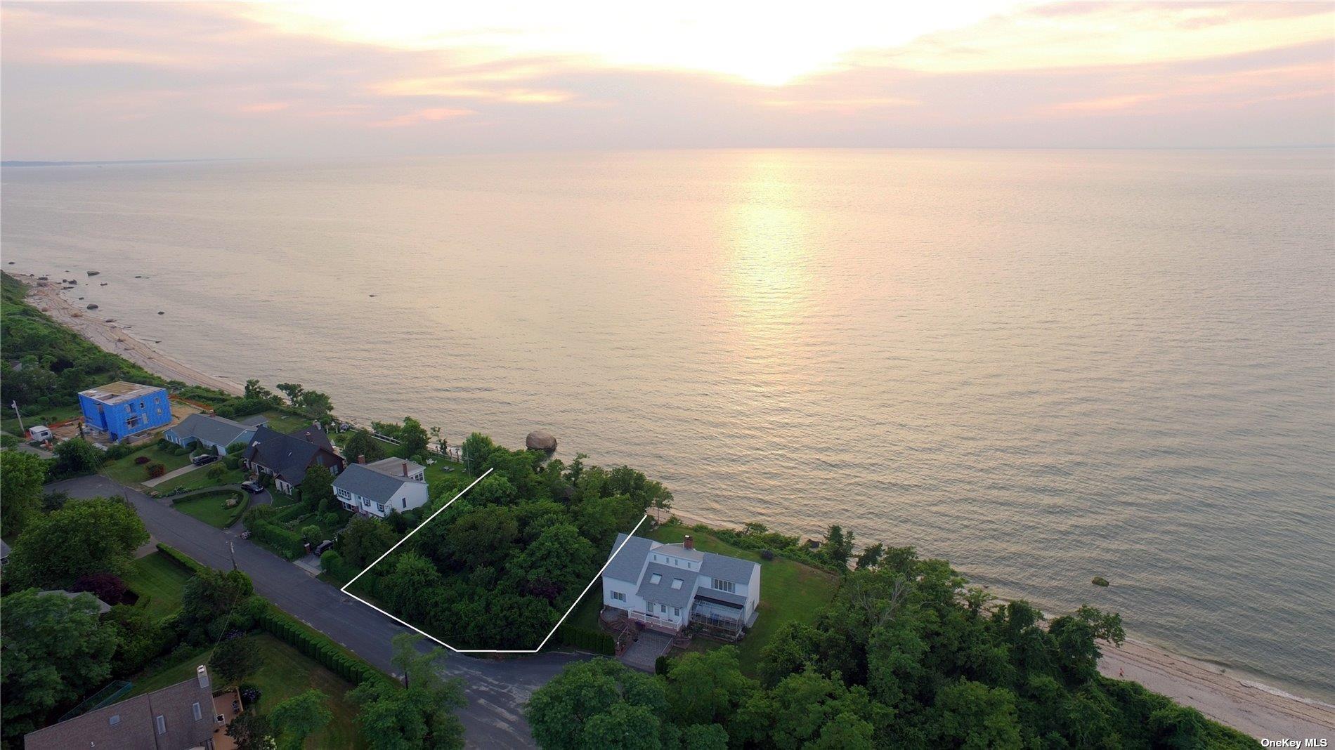 895 Glen Court Cutchogue Cutchogue, NY 11935