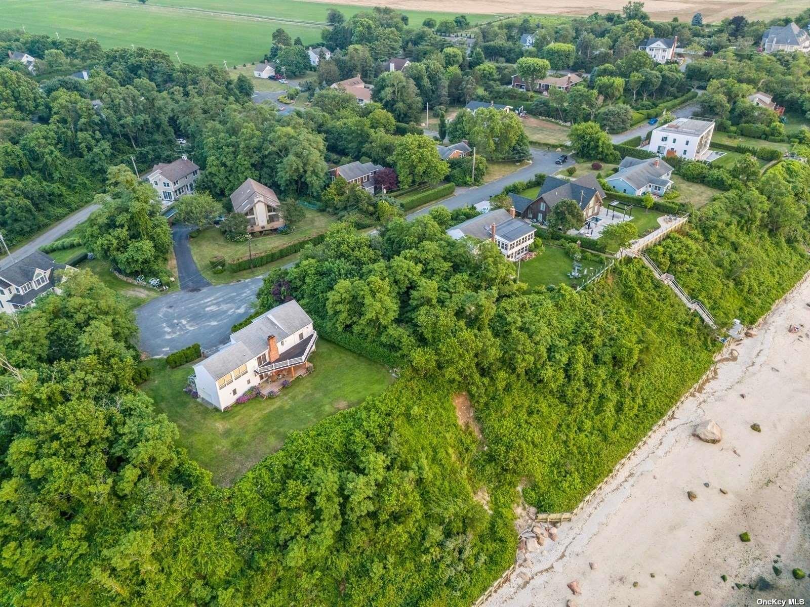 895 Glen Court Cutchogue Cutchogue, NY 11935