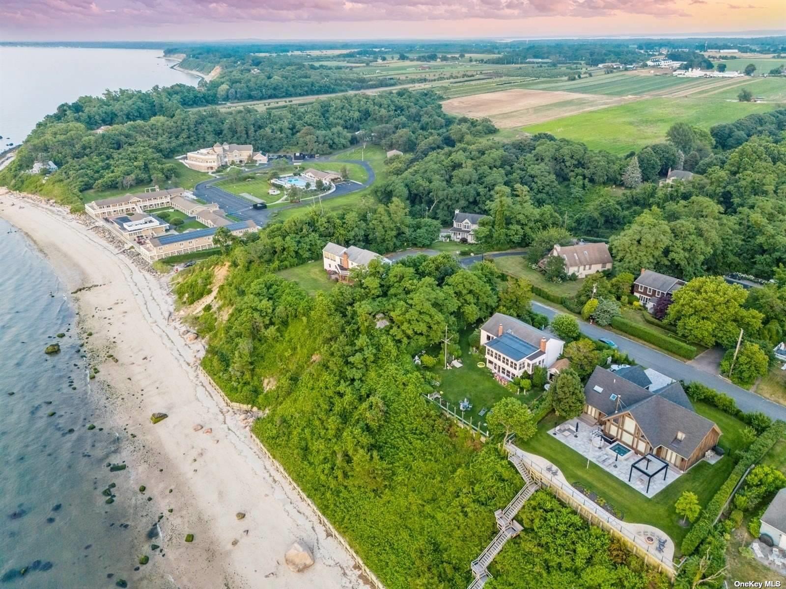 895 Glen Court Cutchogue Cutchogue, NY 11935