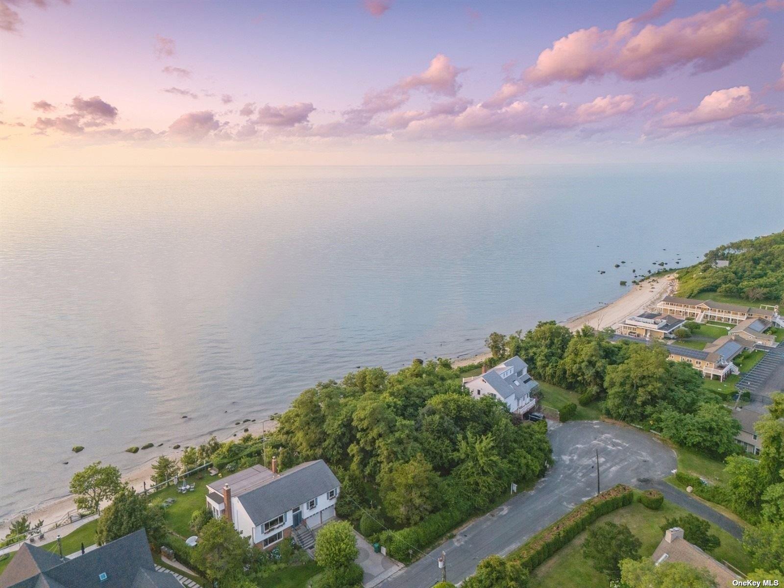 895 Glen Court Cutchogue Cutchogue, NY 11935