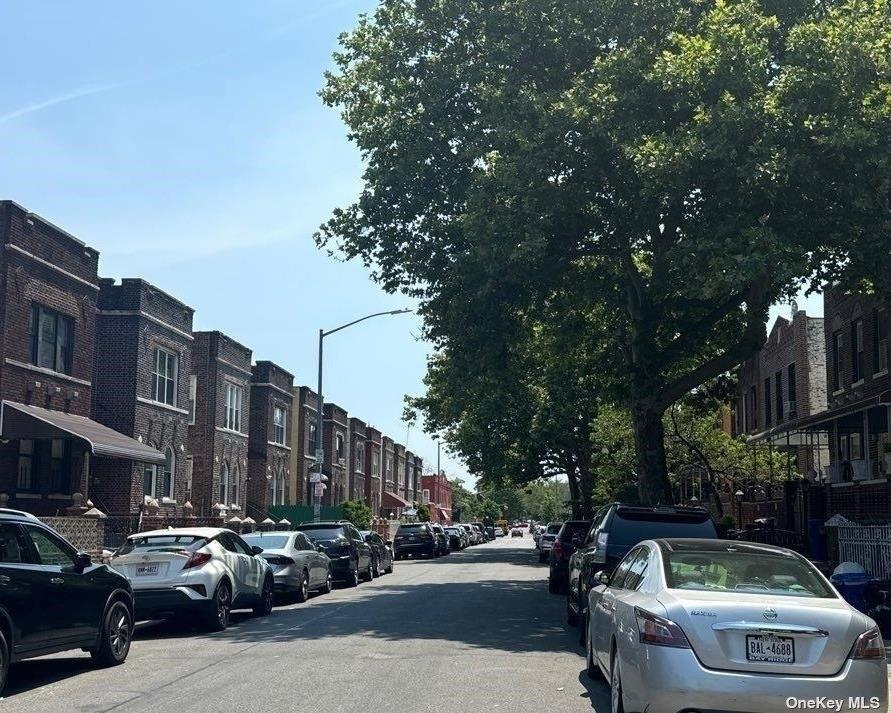 211 East 96th Street 4 Brooklyn, NY 11212