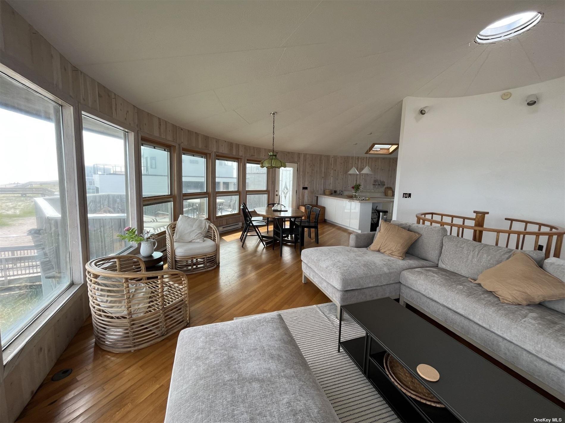 85 Bungalow Walk Ocean Beach Ocean Beach, NY 11770