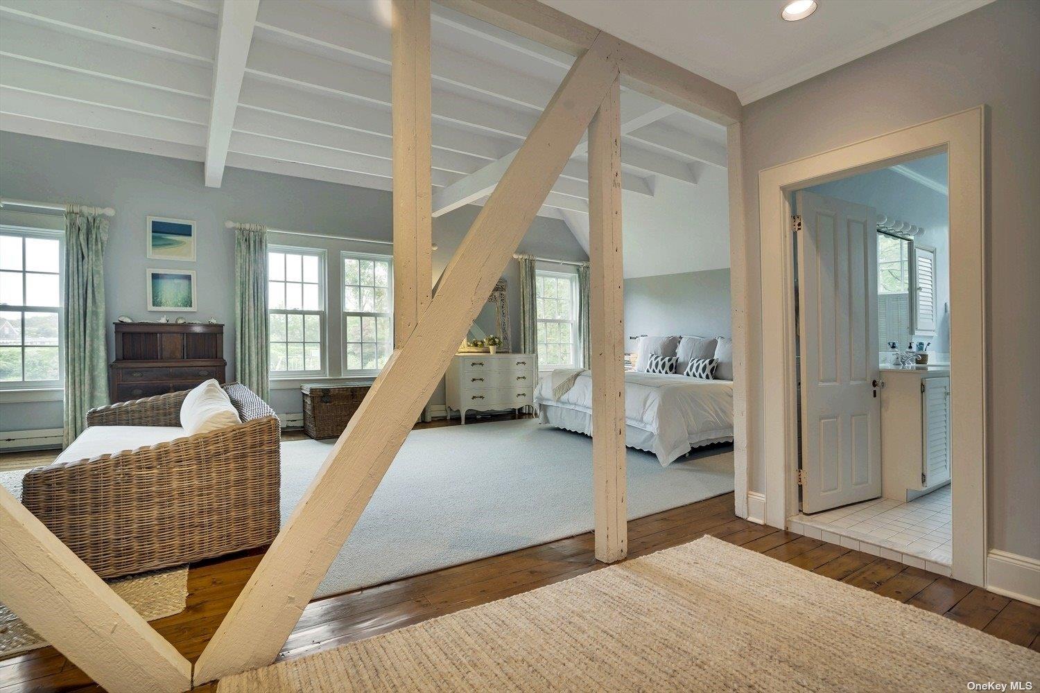 5 Shinnecock Road Quogue Quogue, NY 11959