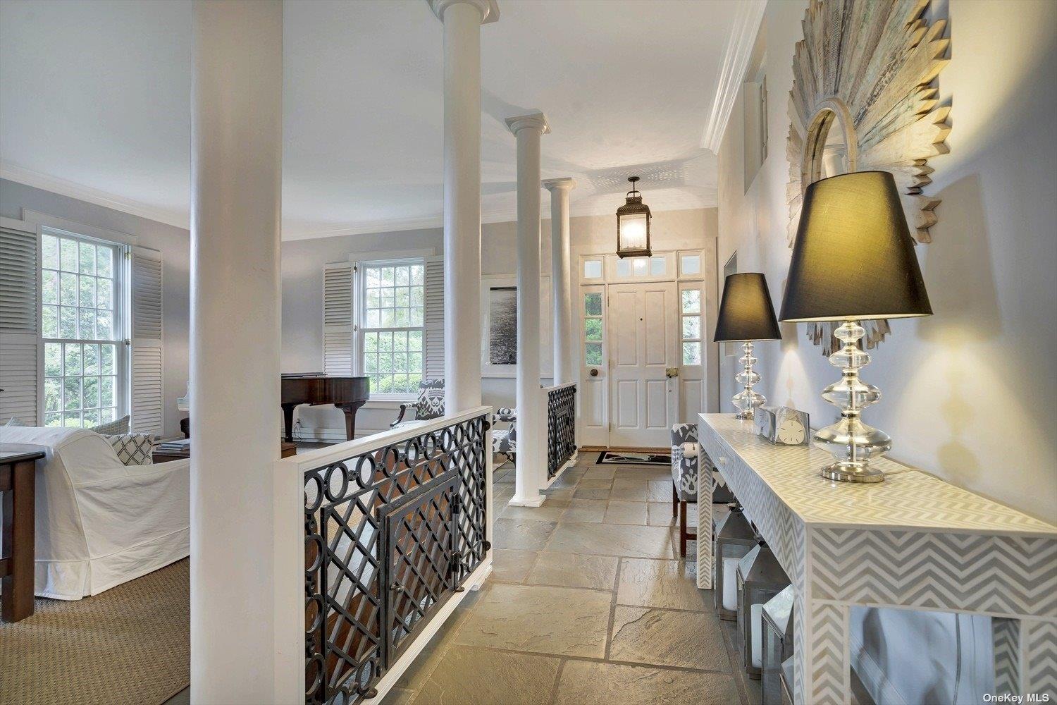 5 Shinnecock Road Quogue Quogue, NY 11959