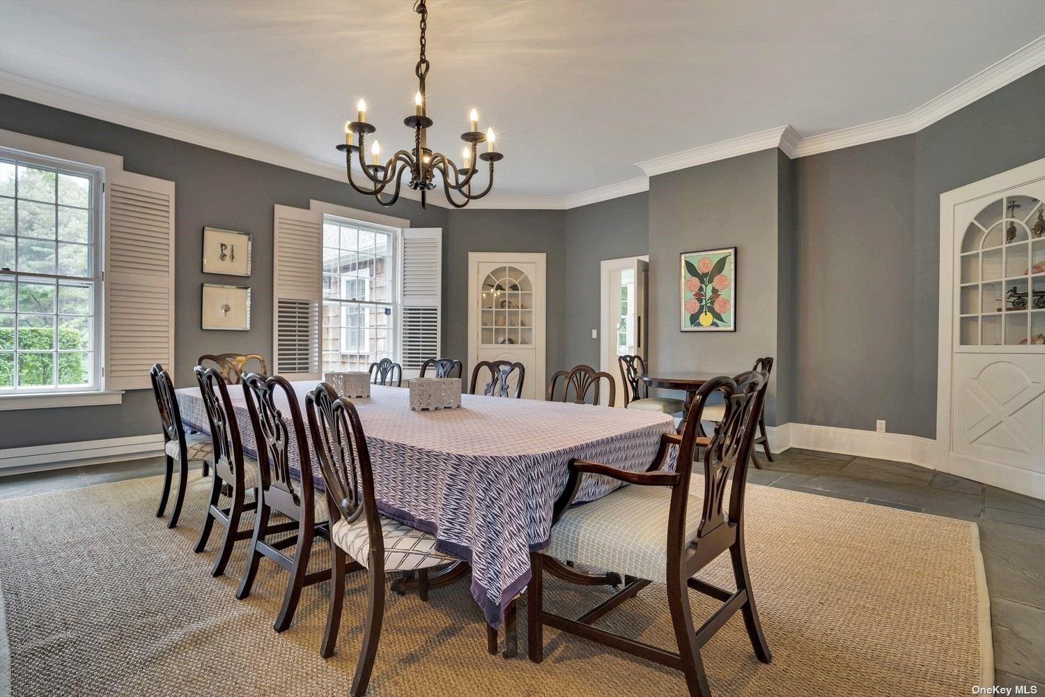 5 Shinnecock Road Quogue Quogue, NY 11959