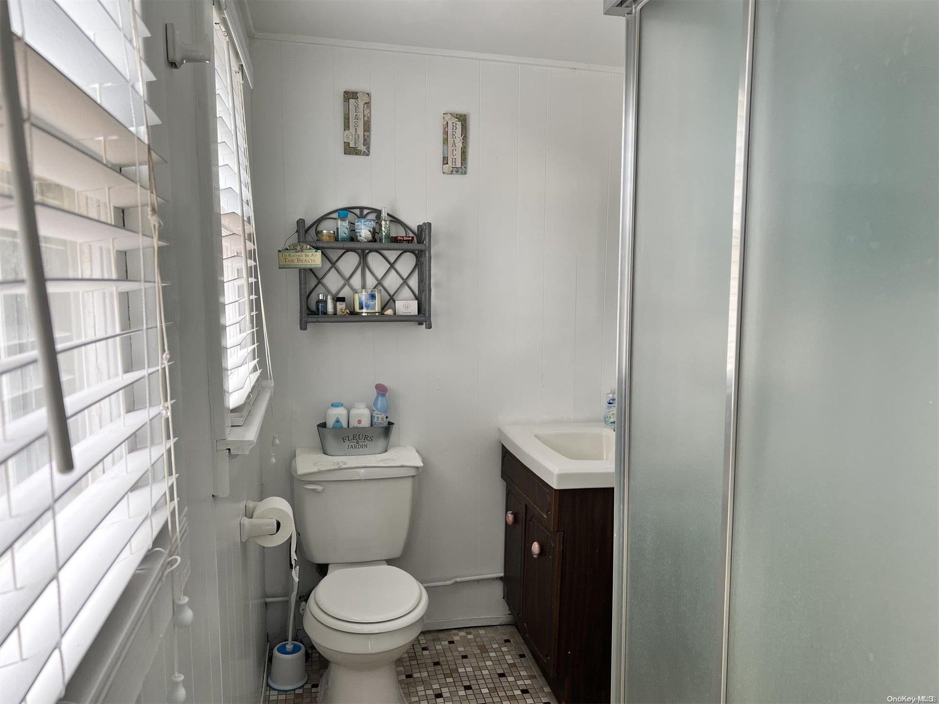 63 Bungalow Walk Ocean Beach Ocean Beach, NY 11770